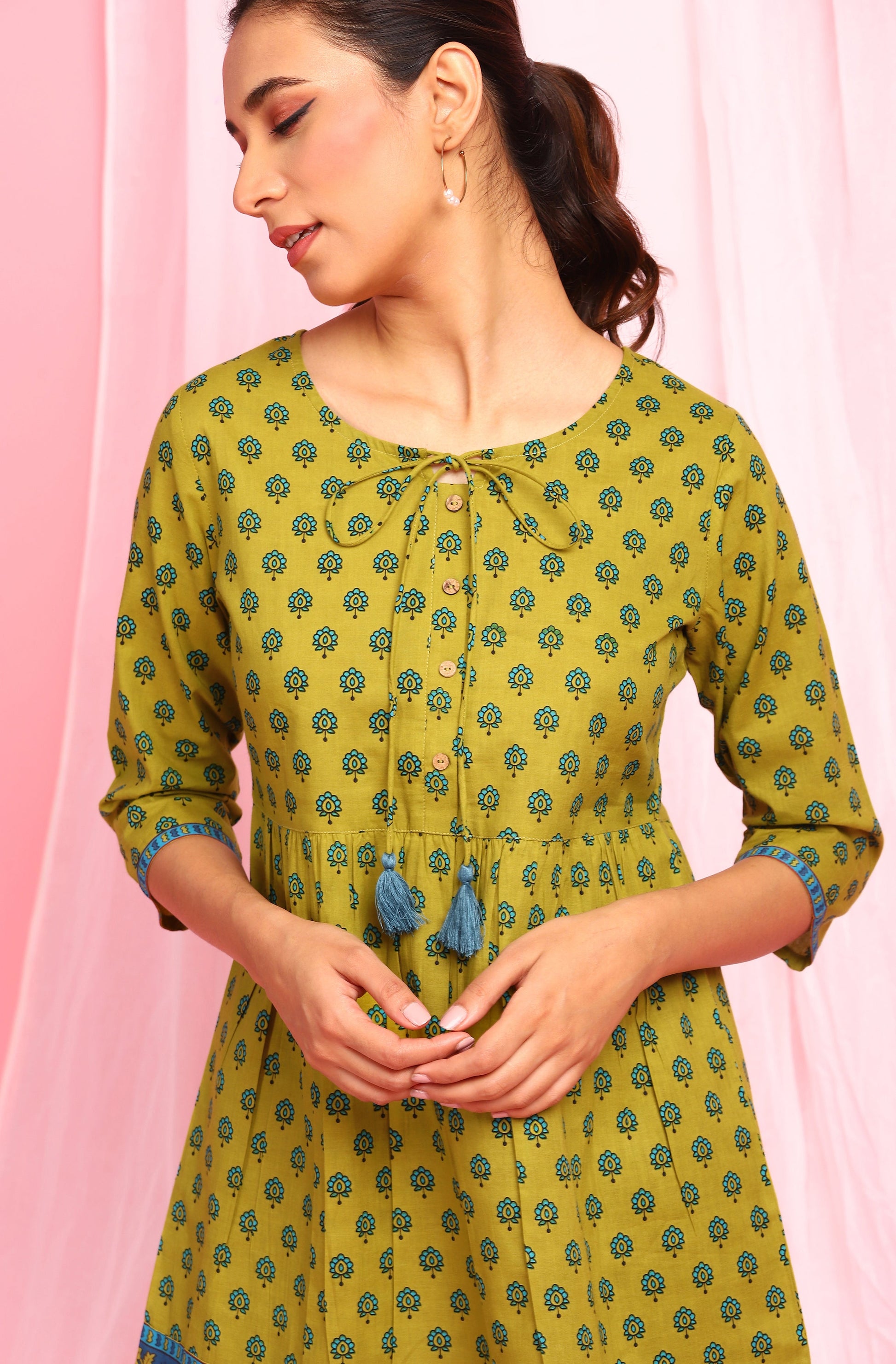 Janasya Women's Green Cotton Ethnic Motifs Empire Waist Tunic | Swadesiicart