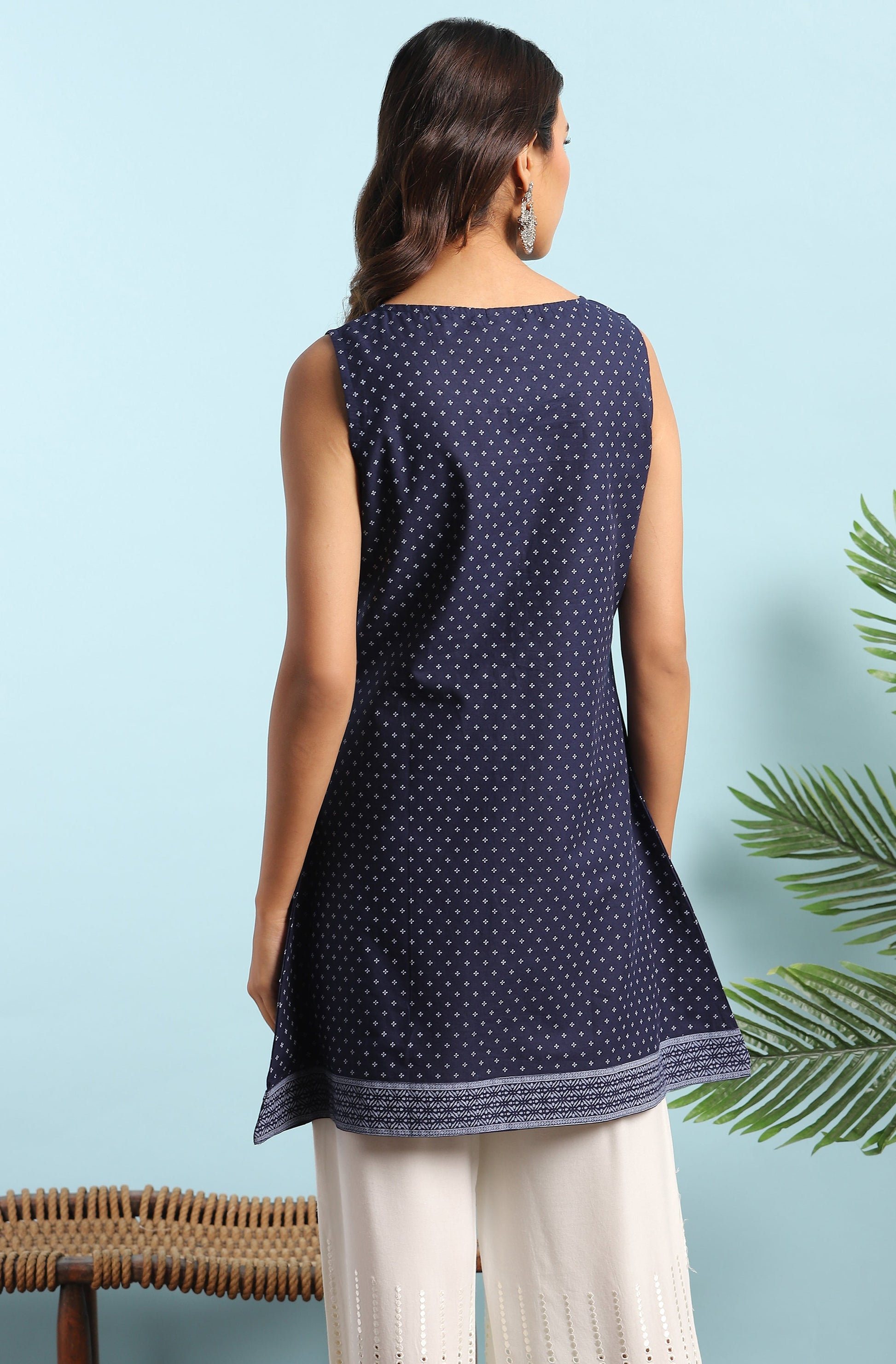 Janasya Women's Navy Blue Cotton Floral Print A-Line Tunic | Swadesiicart