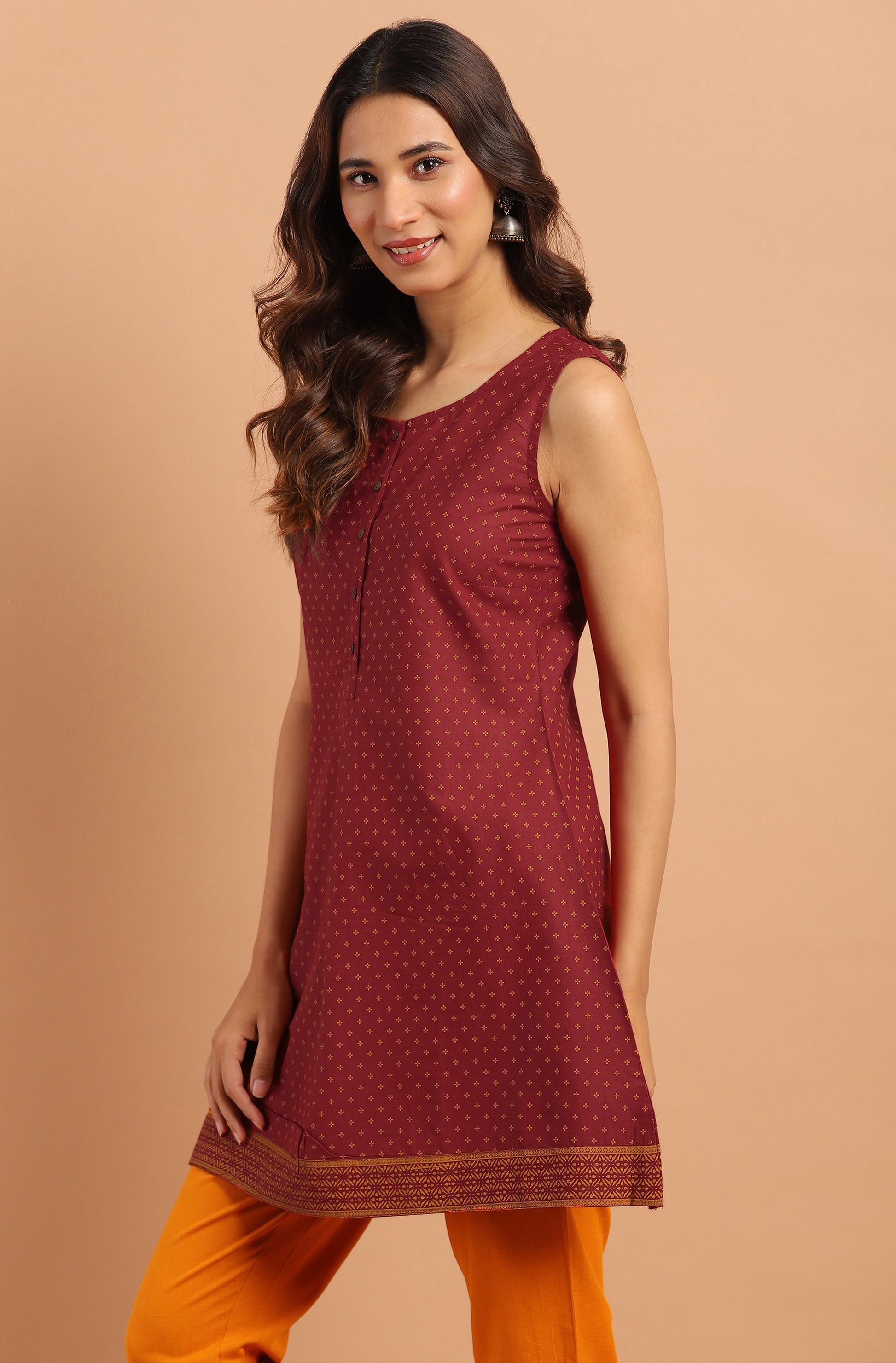 Janasya Women's Maroon Cotton Floral Print A-Line Tunic | Swadesiicart