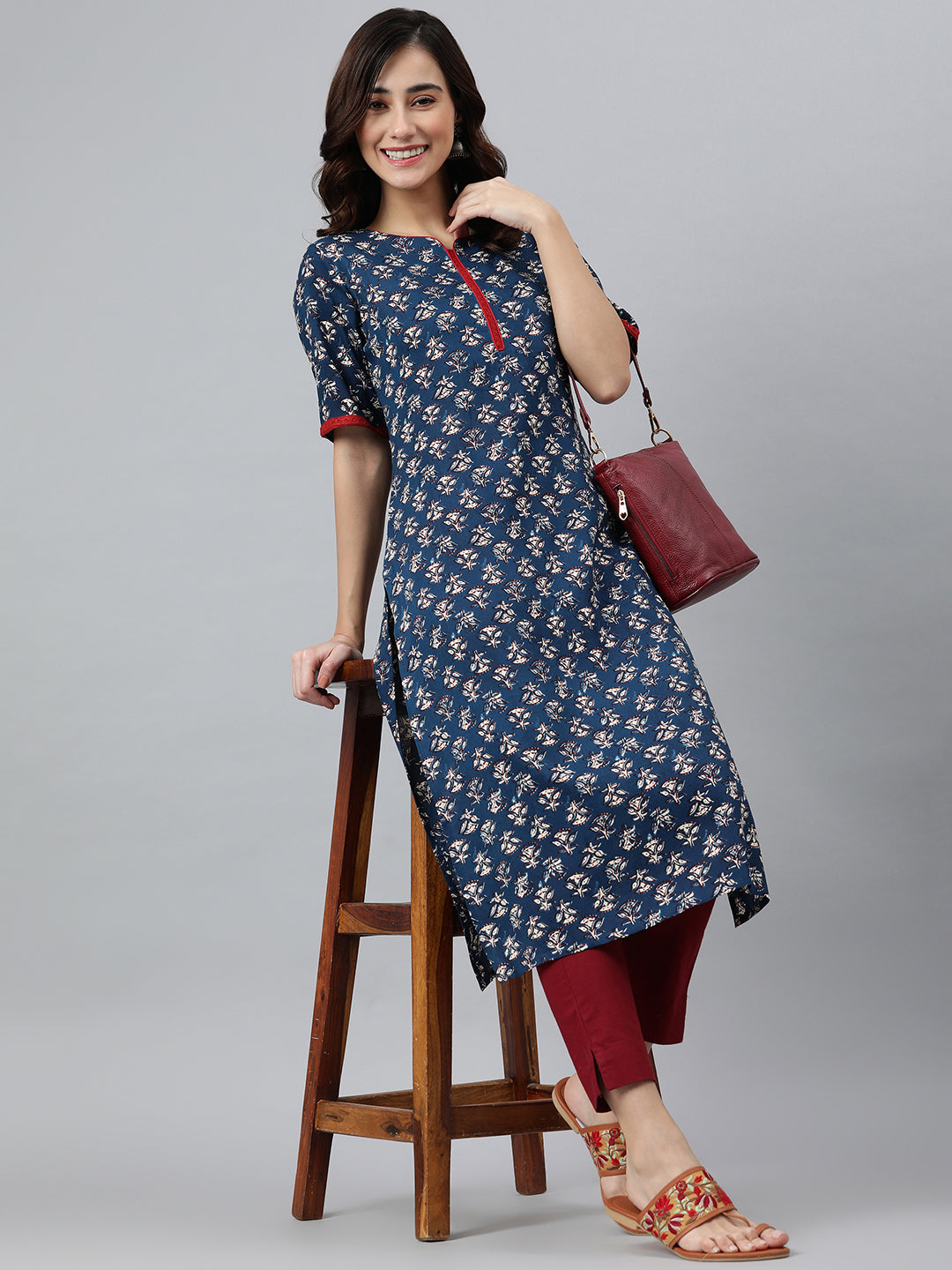 Janasya Women's Blue Rayon Floral Printed Casual Straight kurta | Swadesiicart