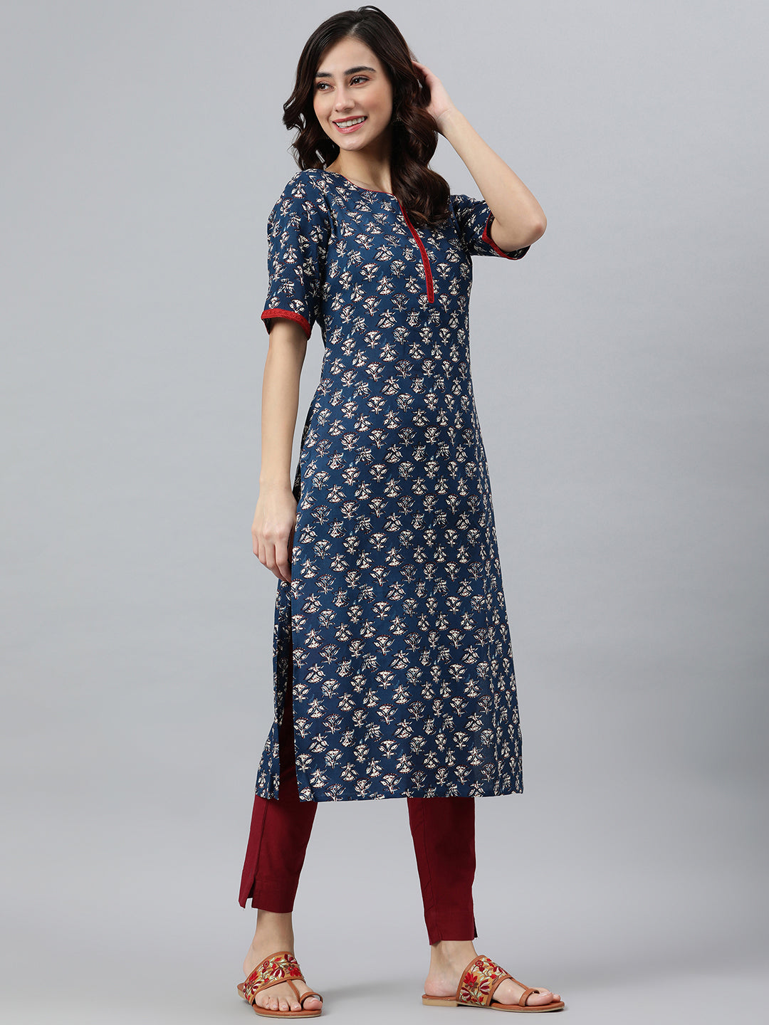 Janasya Women's Blue Rayon Floral Printed Casual Straight kurta | Swadesiicart