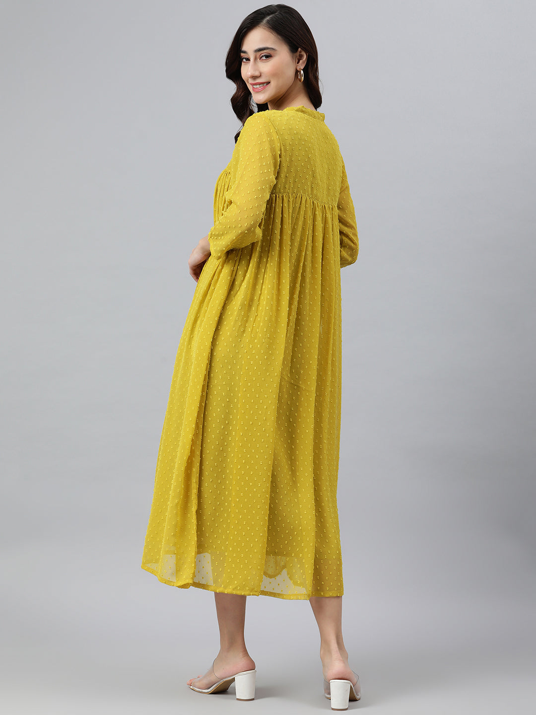 Janasya Mustard Poly Chiffon Self Design Frontslit Kurta | Swadesiicart