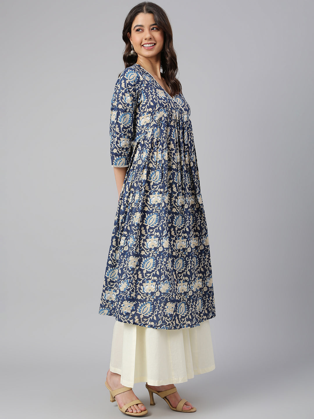 Janasya Navy Blue Cotton Floral Print Flared kurta - Swadesiicart