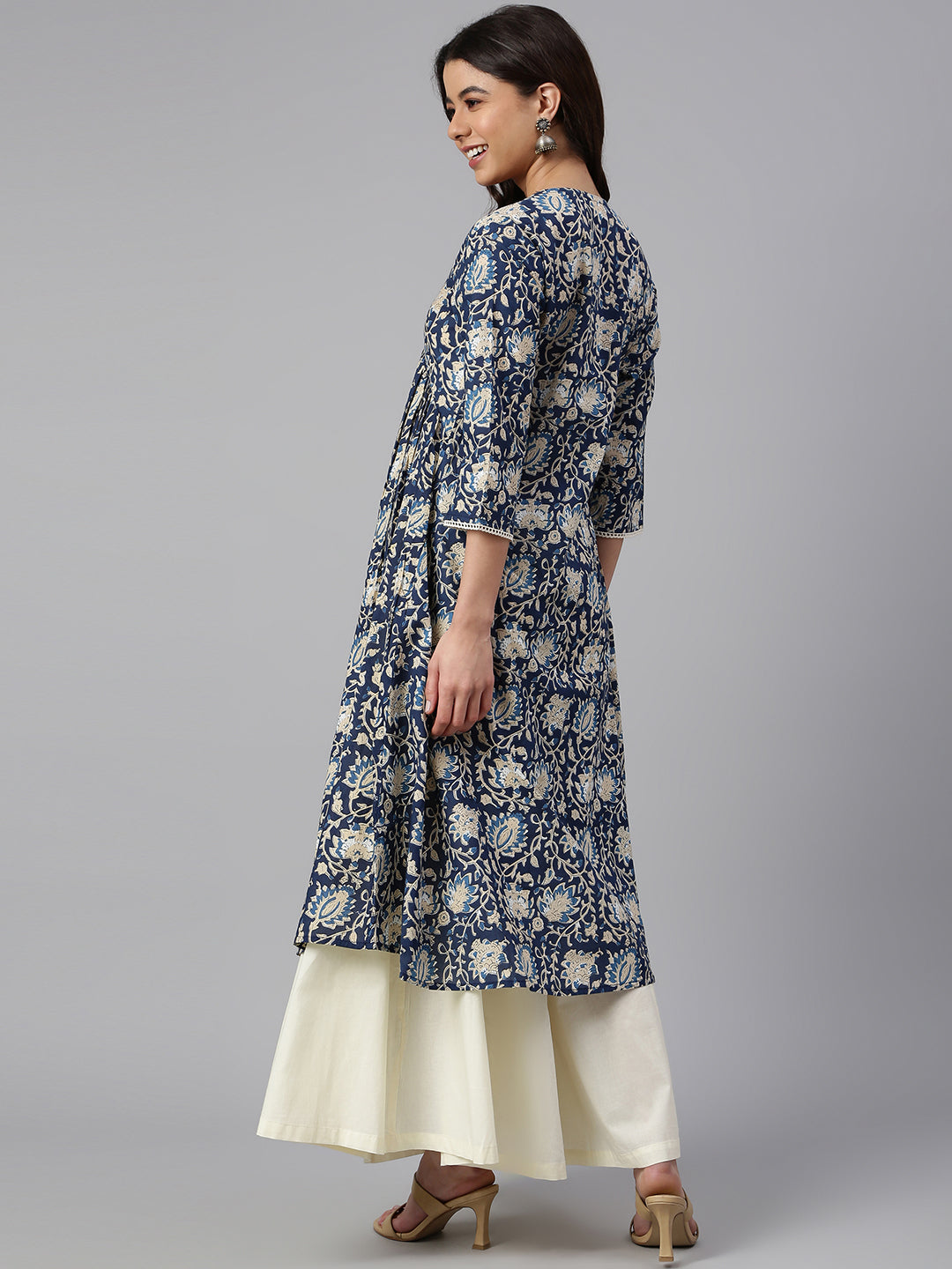 Janasya Navy Blue Cotton Floral Print Flared kurta - Swadesiicart