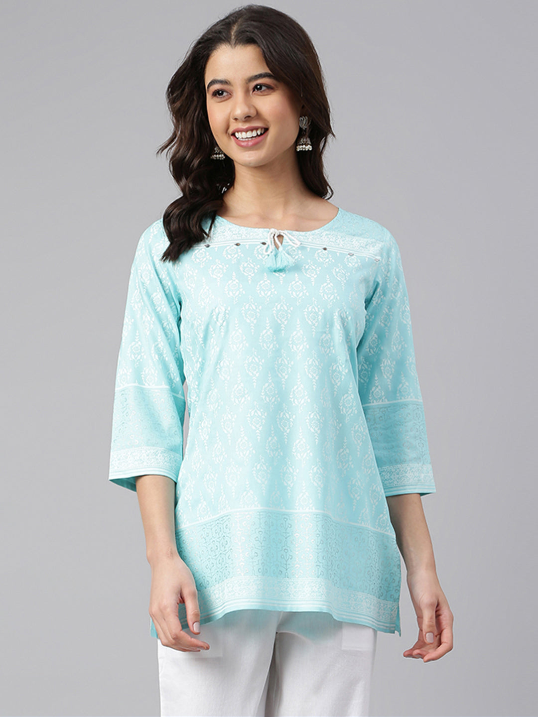 Janasya Women's Mint Blue Cotton Floral Print Straight Tunic | Swadesiicart