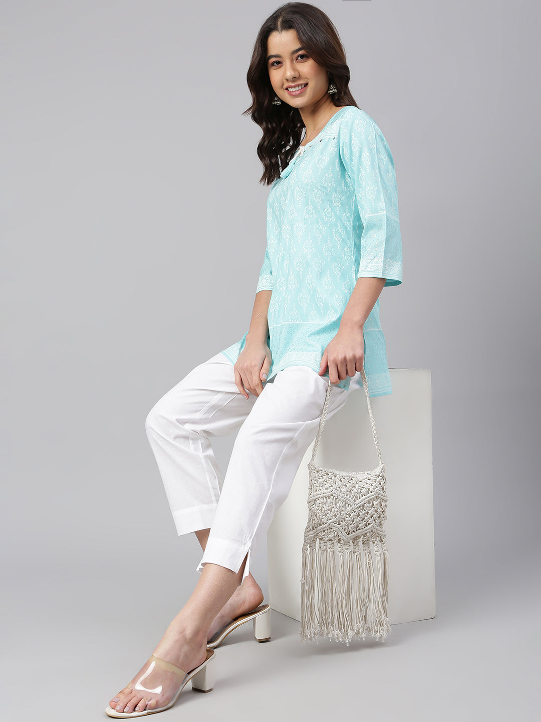 Janasya Women's Mint Blue Cotton Floral Print Straight Tunic | Swadesiicart