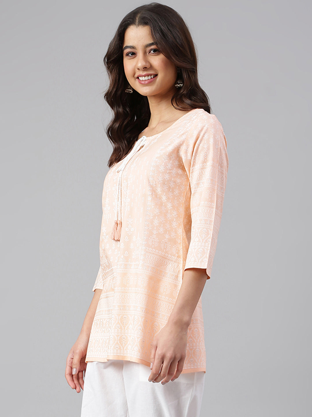 Janasya Women's Peach Cotton Ethnic Motifs Straight Tunic | Swadesiicart