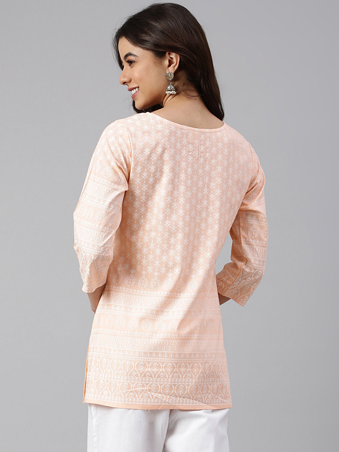 Janasya Women's Peach Cotton Ethnic Motifs Straight Tunic | Swadesiicart