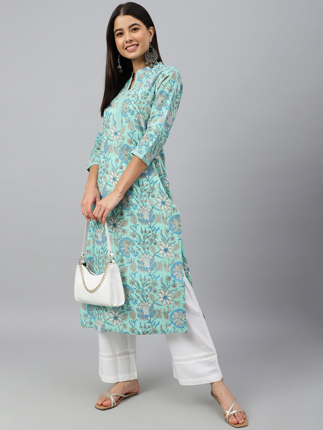Janasya Women's Mint Green Cotton Floral Printed Casual Straight Kurta | Swadesiicart
