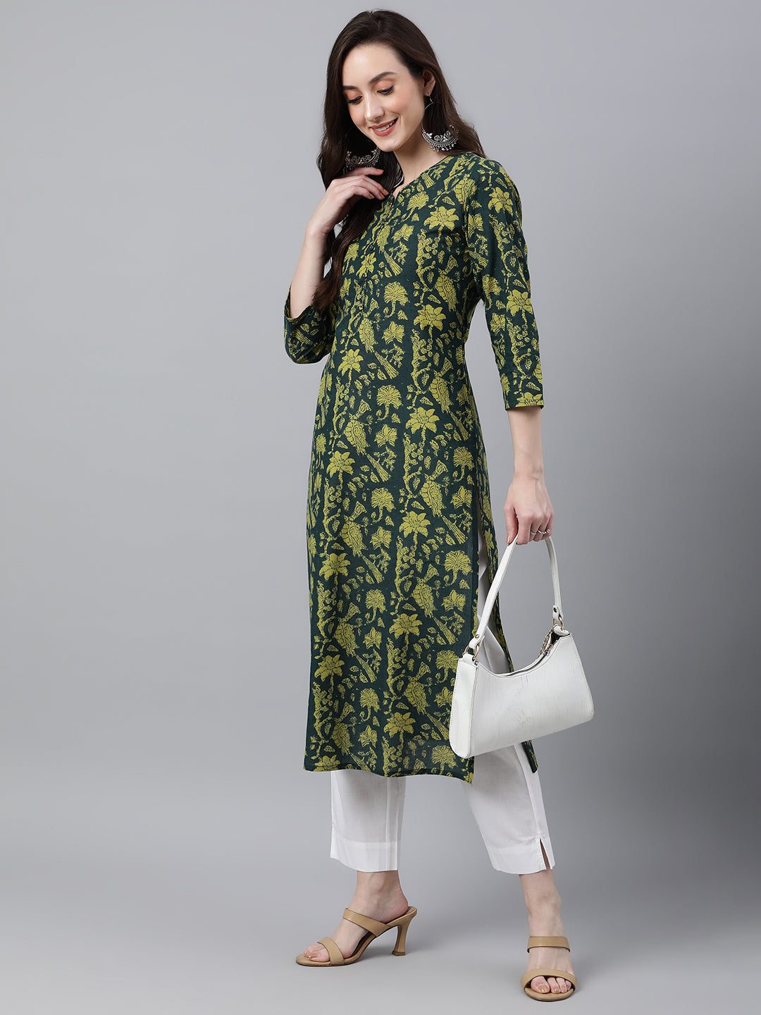 Indian Clothing Janasya Women's Dark Green Cotton Floral Printed Casual Straight Kurta | Swadesiicart