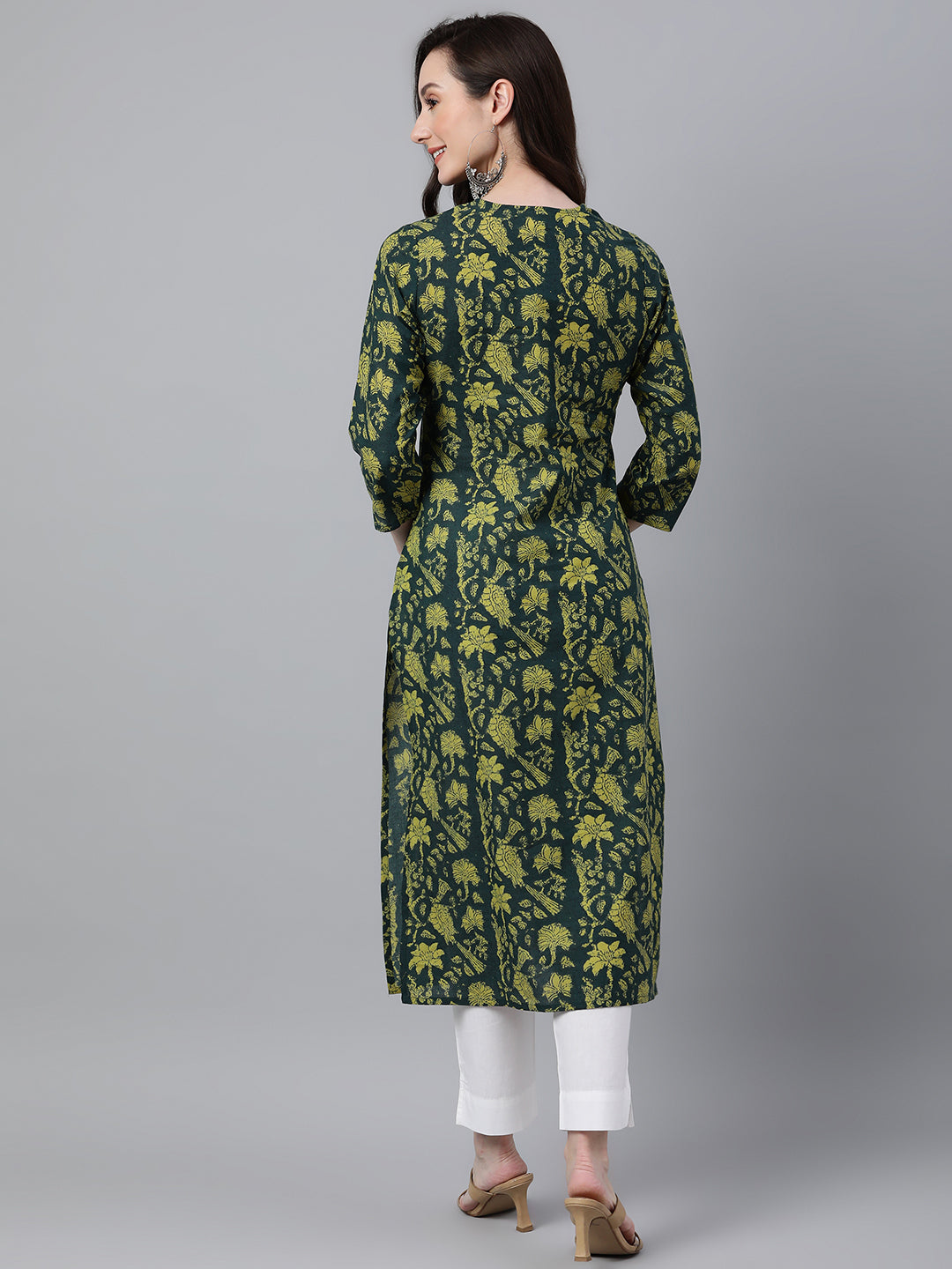 Indian Clothing Janasya Women's Dark Green Cotton Floral Printed Casual Straight Kurta | Swadesiicart