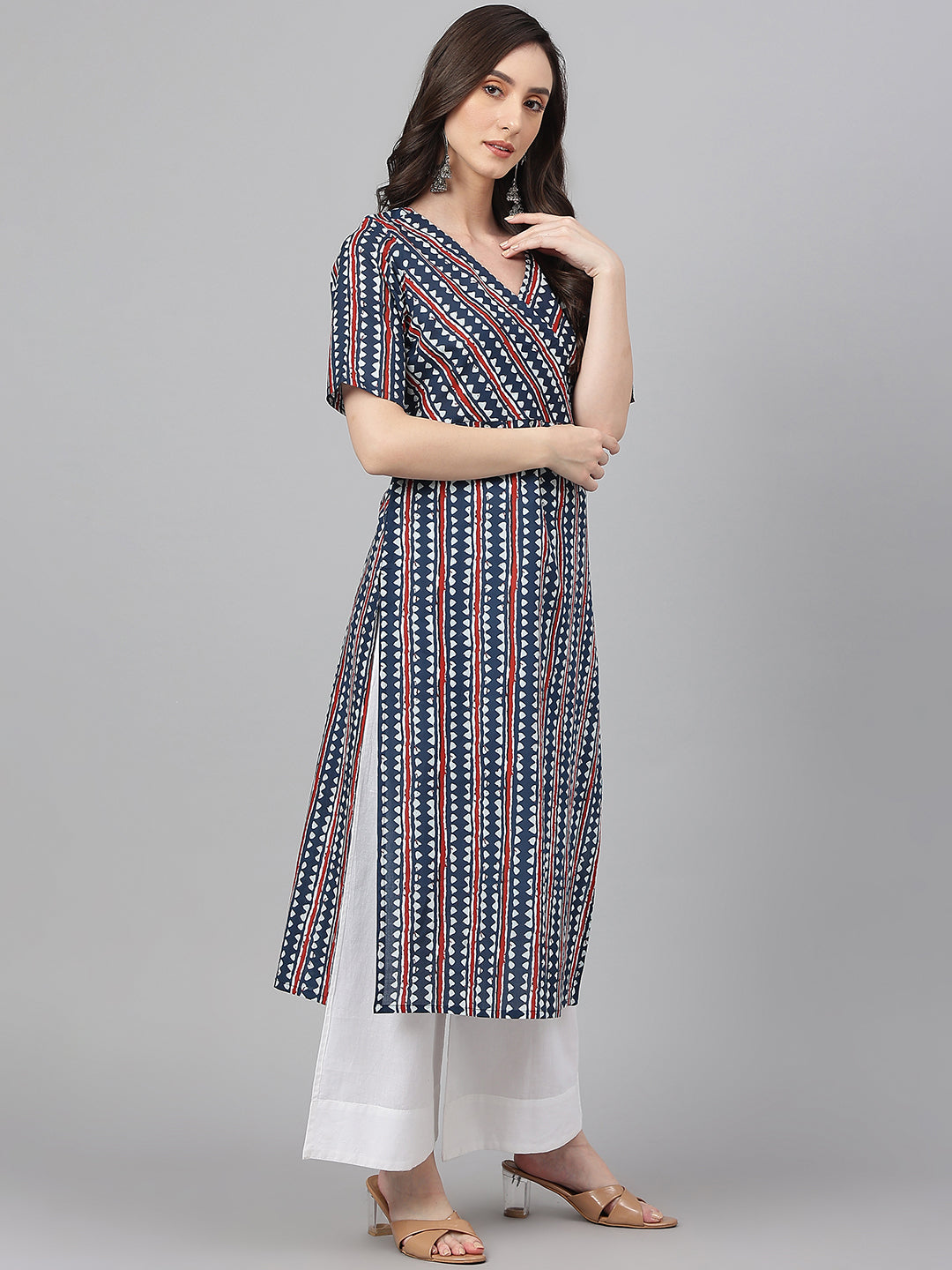 Janasya Women's Navy Blue Cotton Geometric Printed Casual Straight Kurta - Swadesiicart