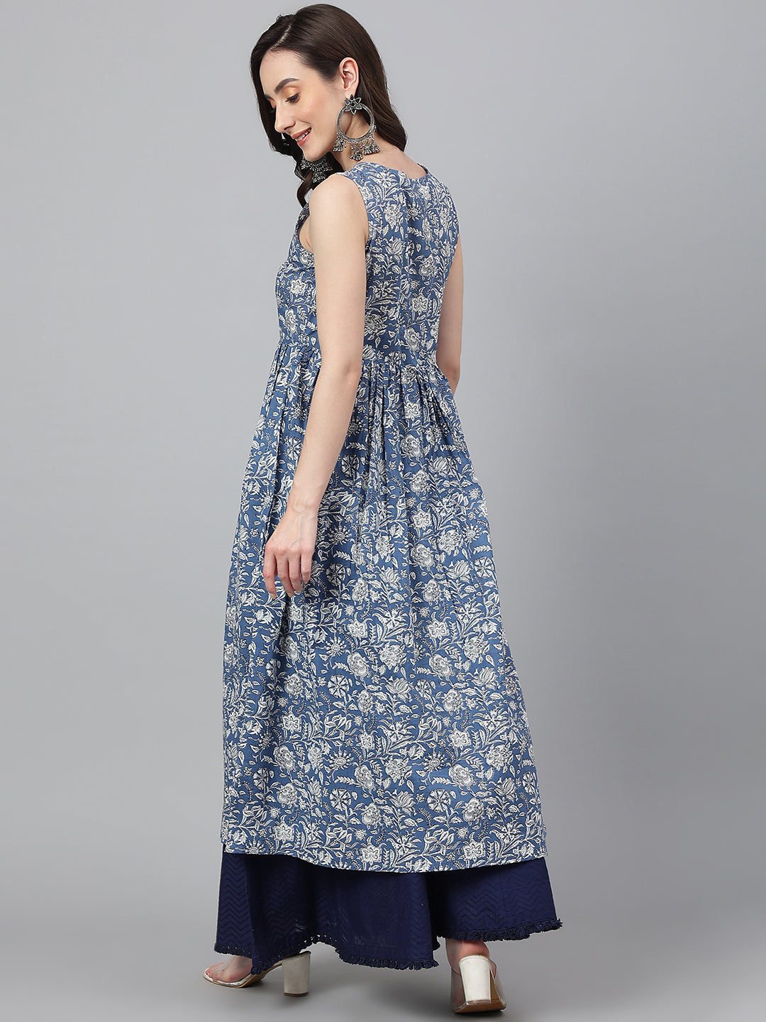Janasya Women's Blue Cotton Floral Printed Casual Flared Kurta - Swadesiicart