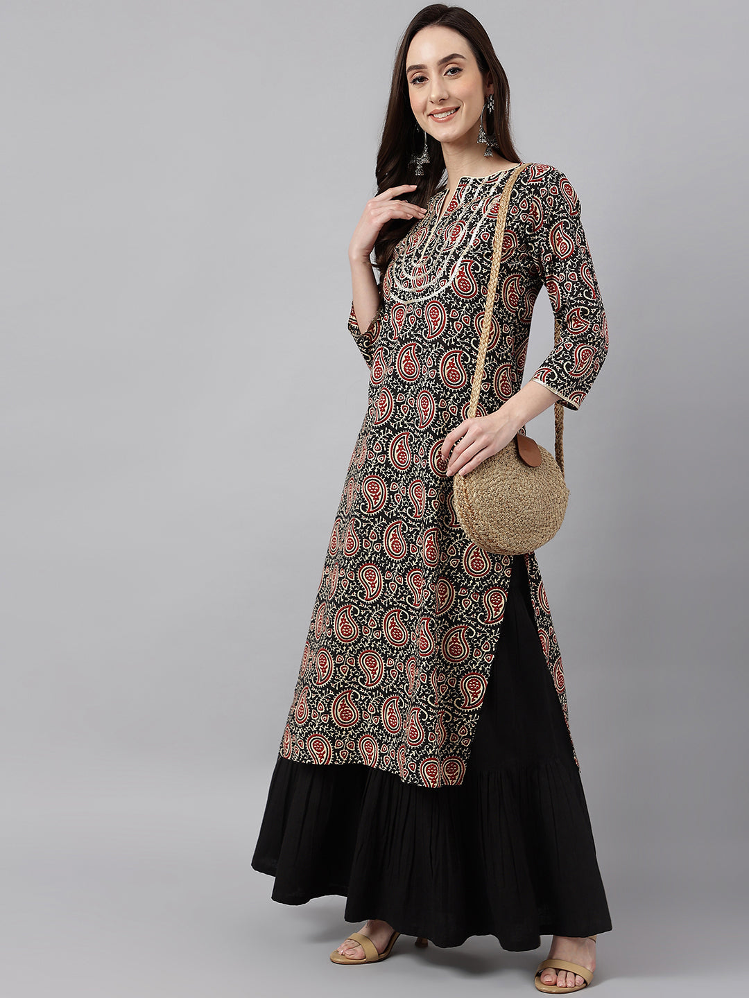 Janasya Women's Black Cotton Paisley Printed Casual Straight Kurta | Swadesiicart