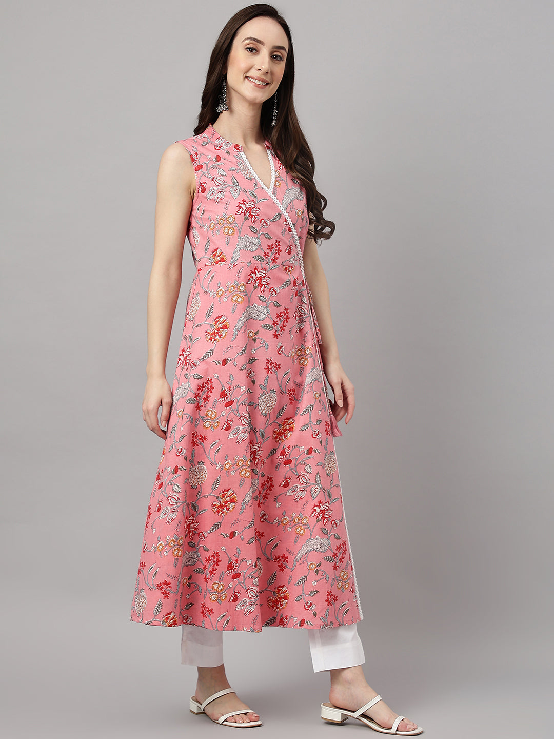 Janasya Women's Pink Cotton Floral Printed Casual Angrakha Kurta | Swadesiicart