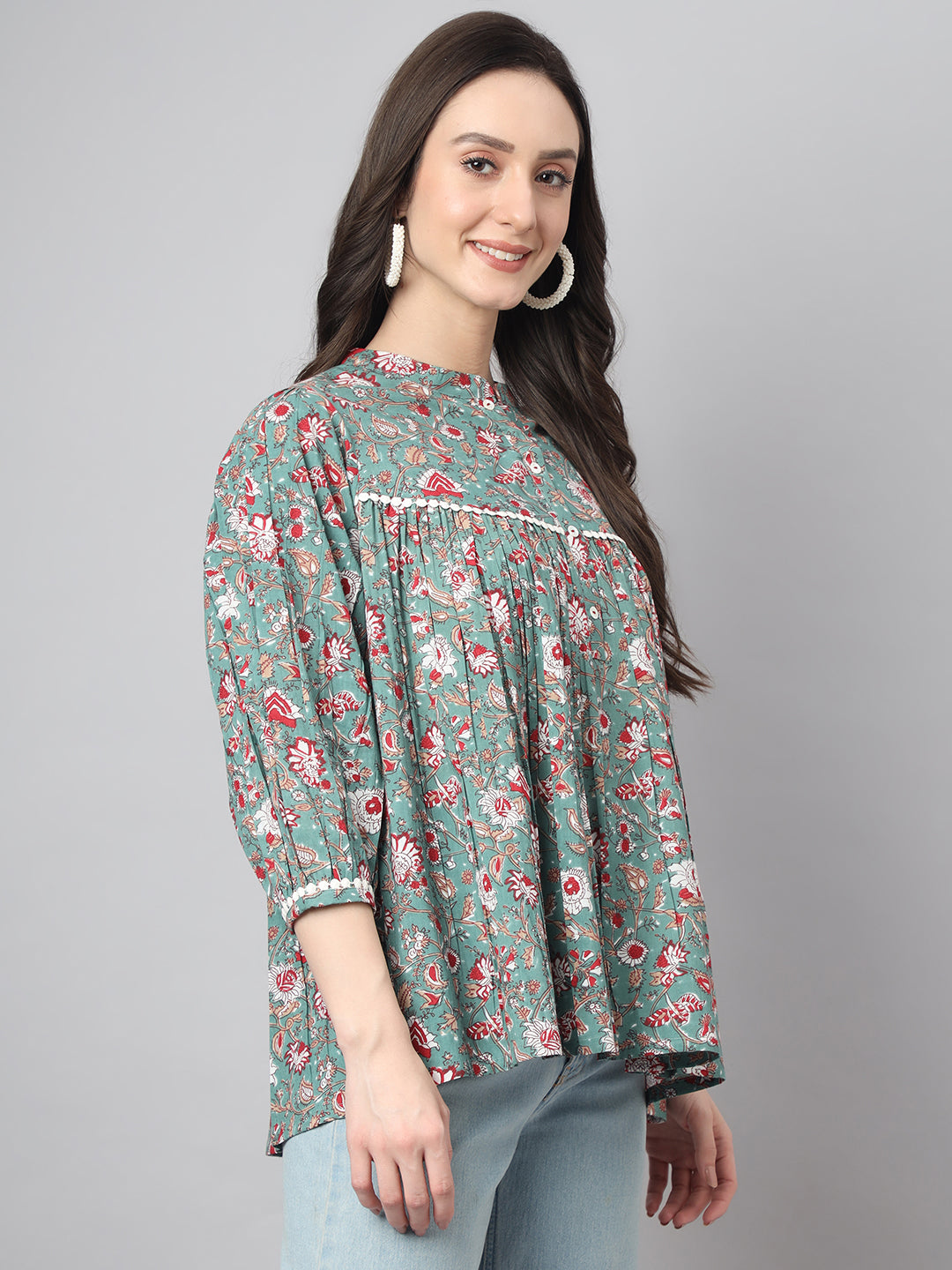 Janasya Women's Green Cotton Botanical Print Casual Empire Top | Swadesiicart