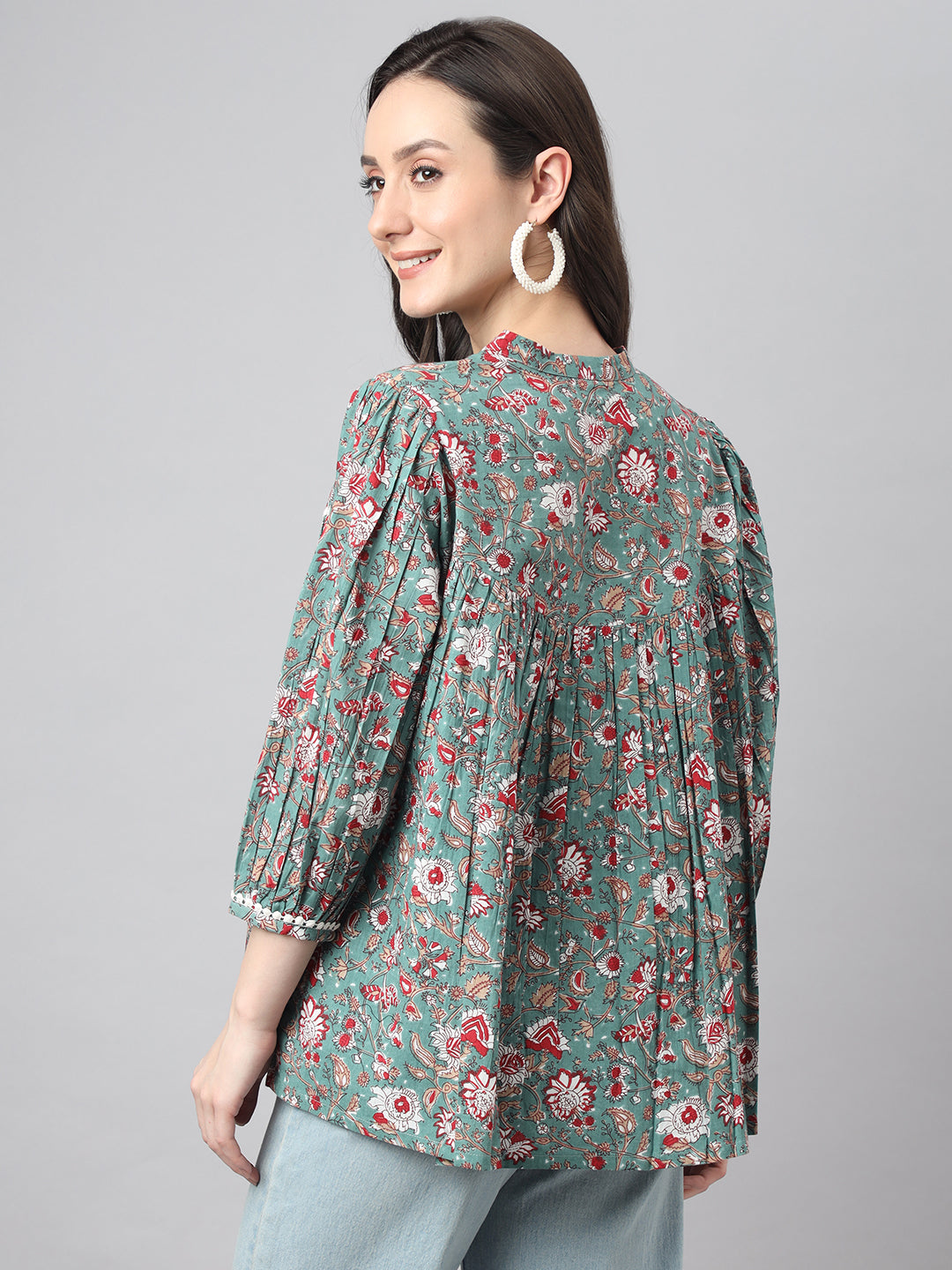 Janasya Women's Green Cotton Botanical Print Casual Empire Top | Swadesiicart