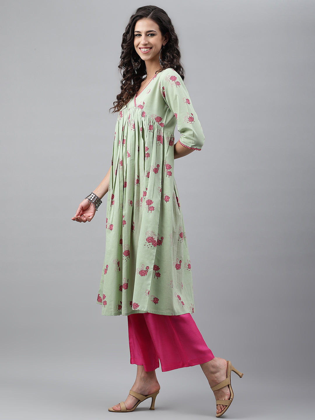 Janasya Women's Light Green Cotton Floral Printed Casual Flared Kurta - Swadesiicart