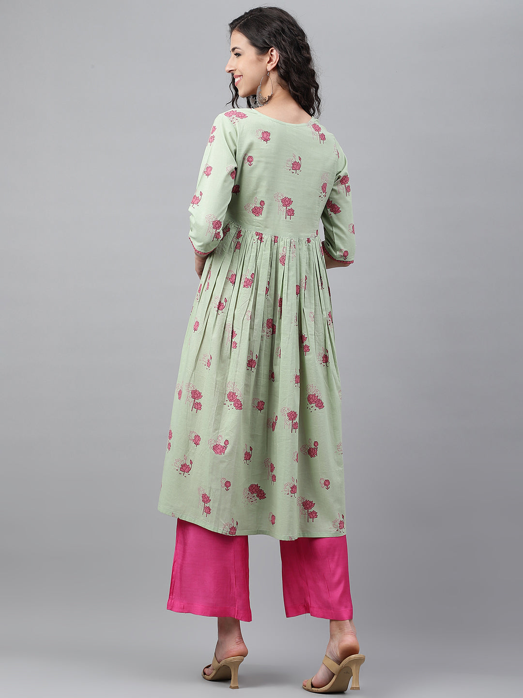 Janasya Women's Light Green Cotton Floral Printed Casual Flared Kurta - Swadesiicart
