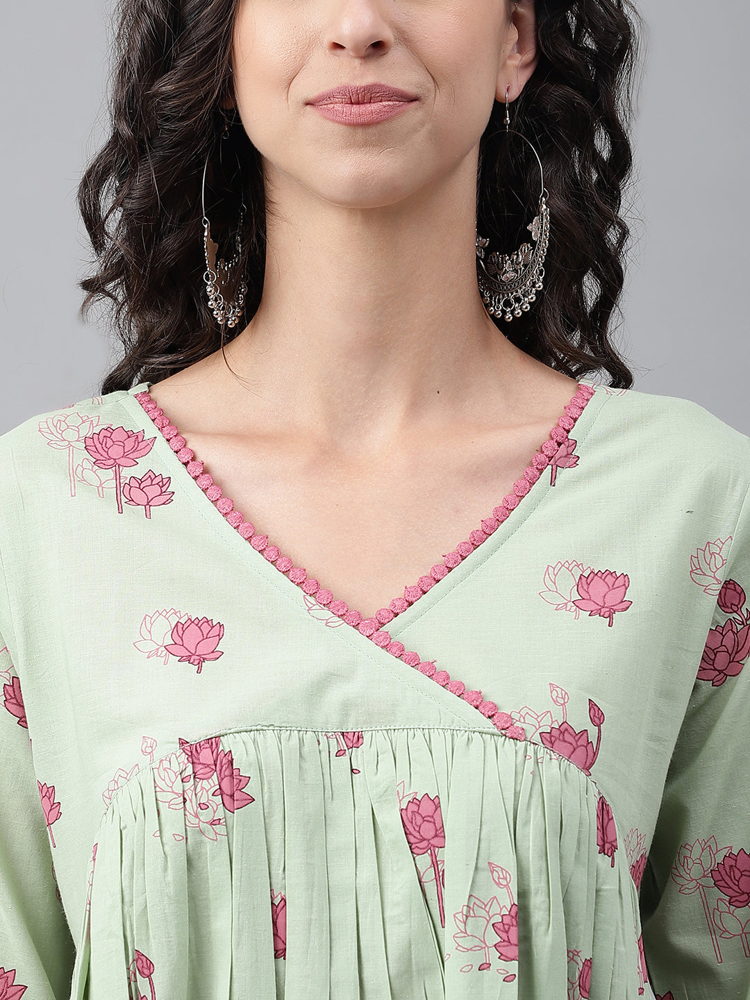 Janasya Women's Light Green Cotton Floral Printed Casual Flared Kurta - Swadesiicart