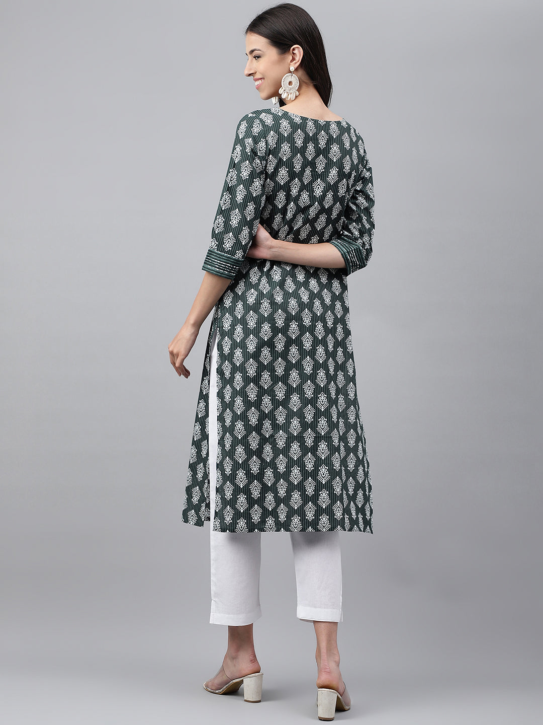 Janasya Women's Dark Green Cotton Ethnic Motifs Casual Straight Kurta | Swadesiicart