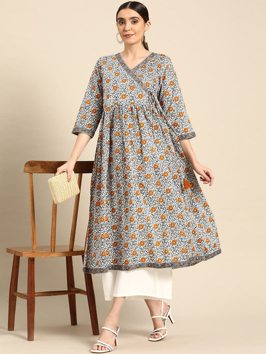 Janasya Women's White Cotton Floral Printed Casual Angrakha Kurta | Swadesiicart