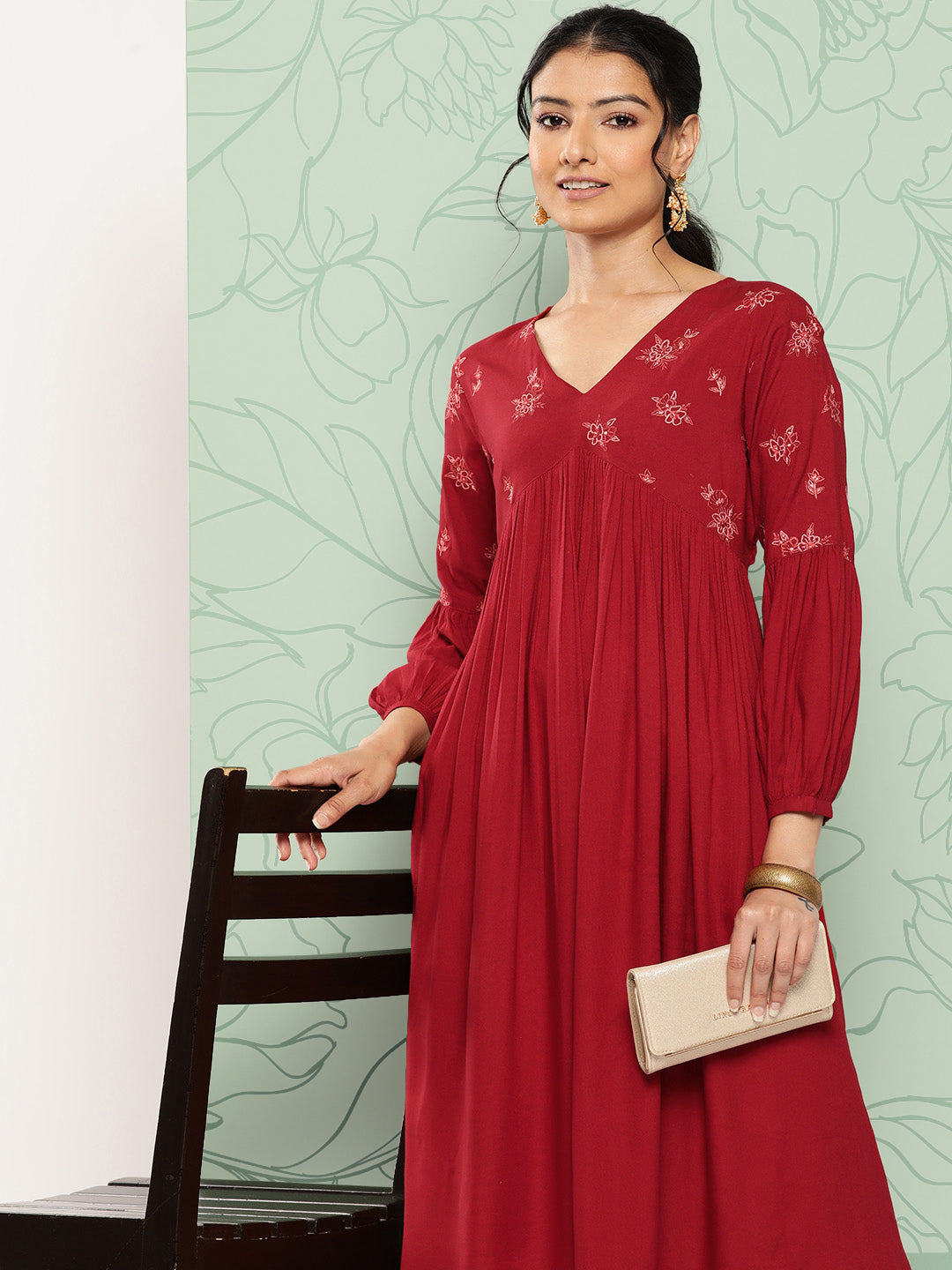 Janasya Women's Maroon Rayon Solid Party Gathered Kurta | Swadesiicart