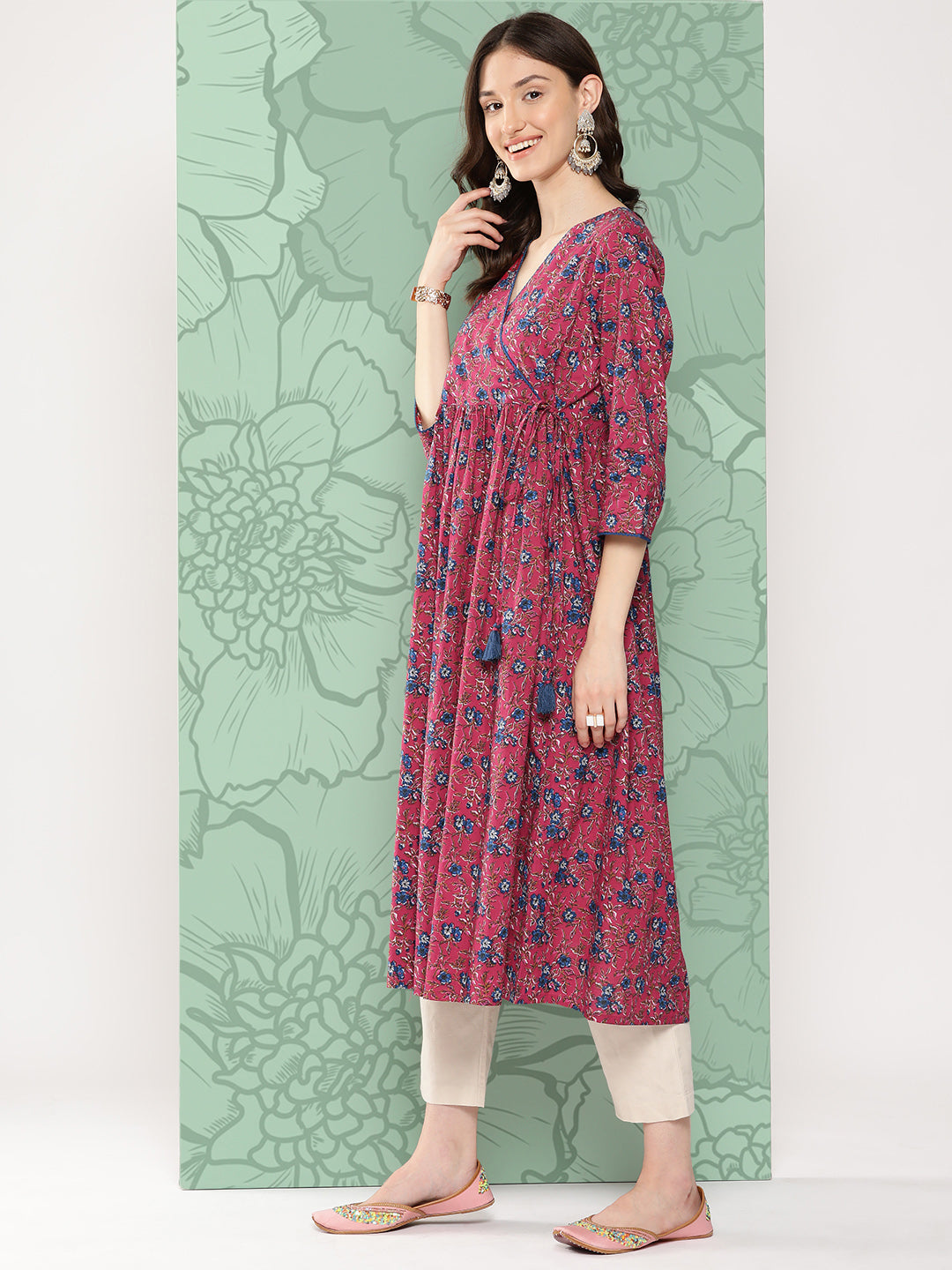 Janasya Women's Pink Cotton Floral Printed Casual Gathered Kurta | Swadesiicart