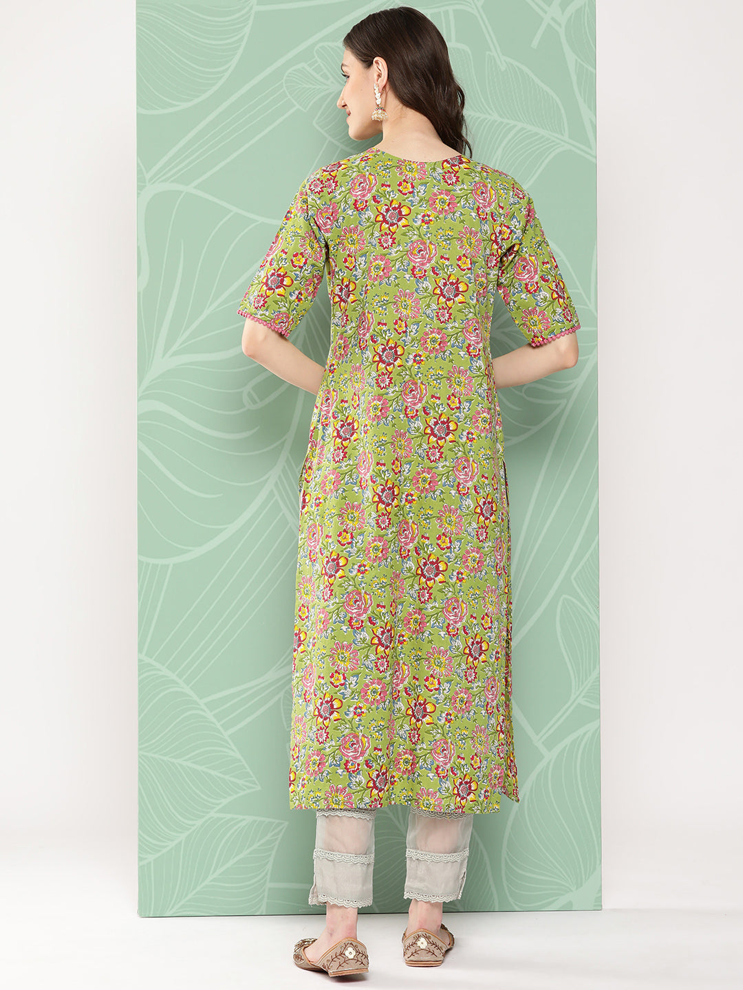 Janasya Women's Green Cotton Floral Printed Casual Straight Kurta | Swadesiicart