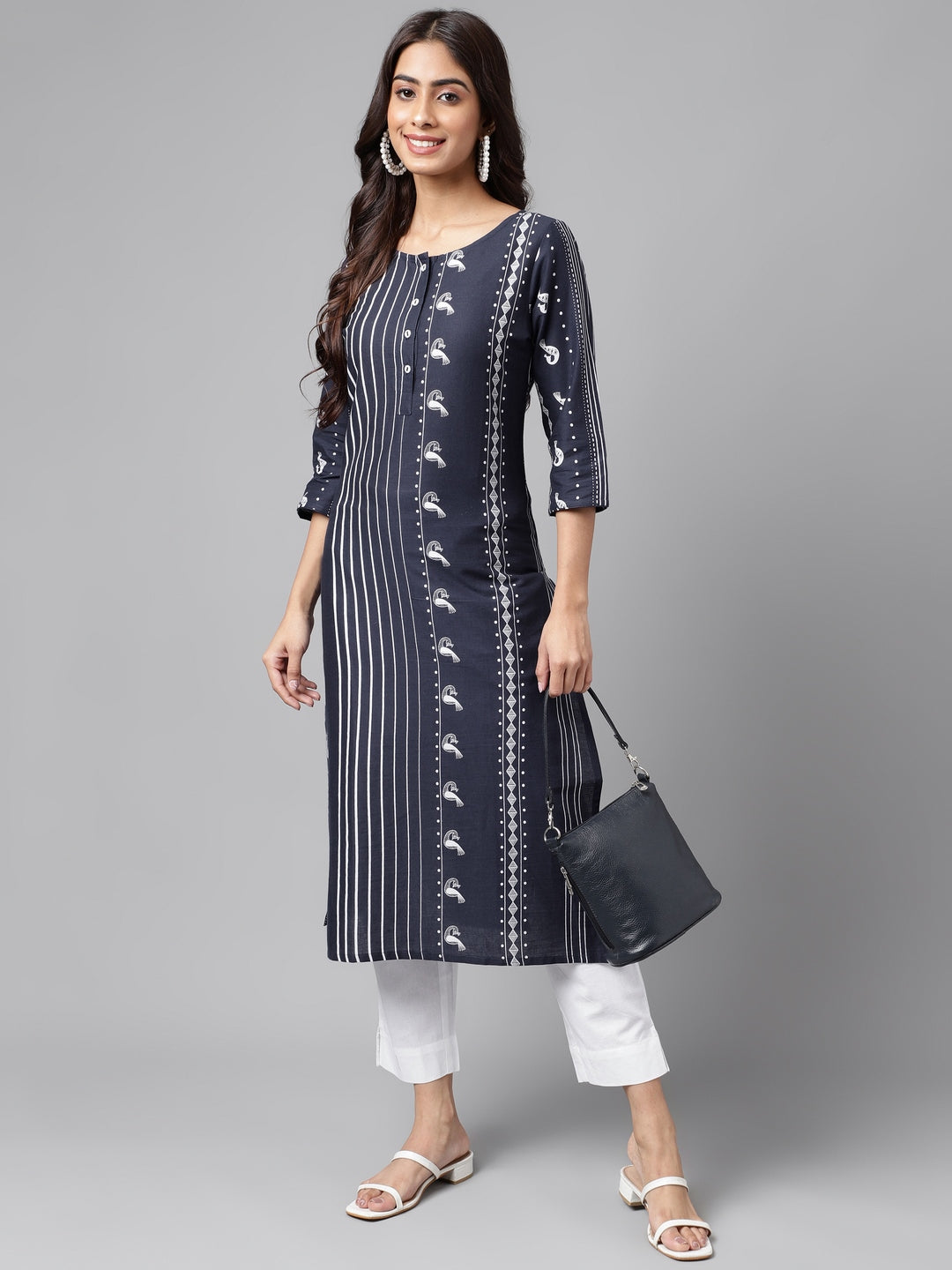 Janasya Women's Navy Blue Cotton Ethnic Motif Printed Casual Straight Kurta | Swadesiicart