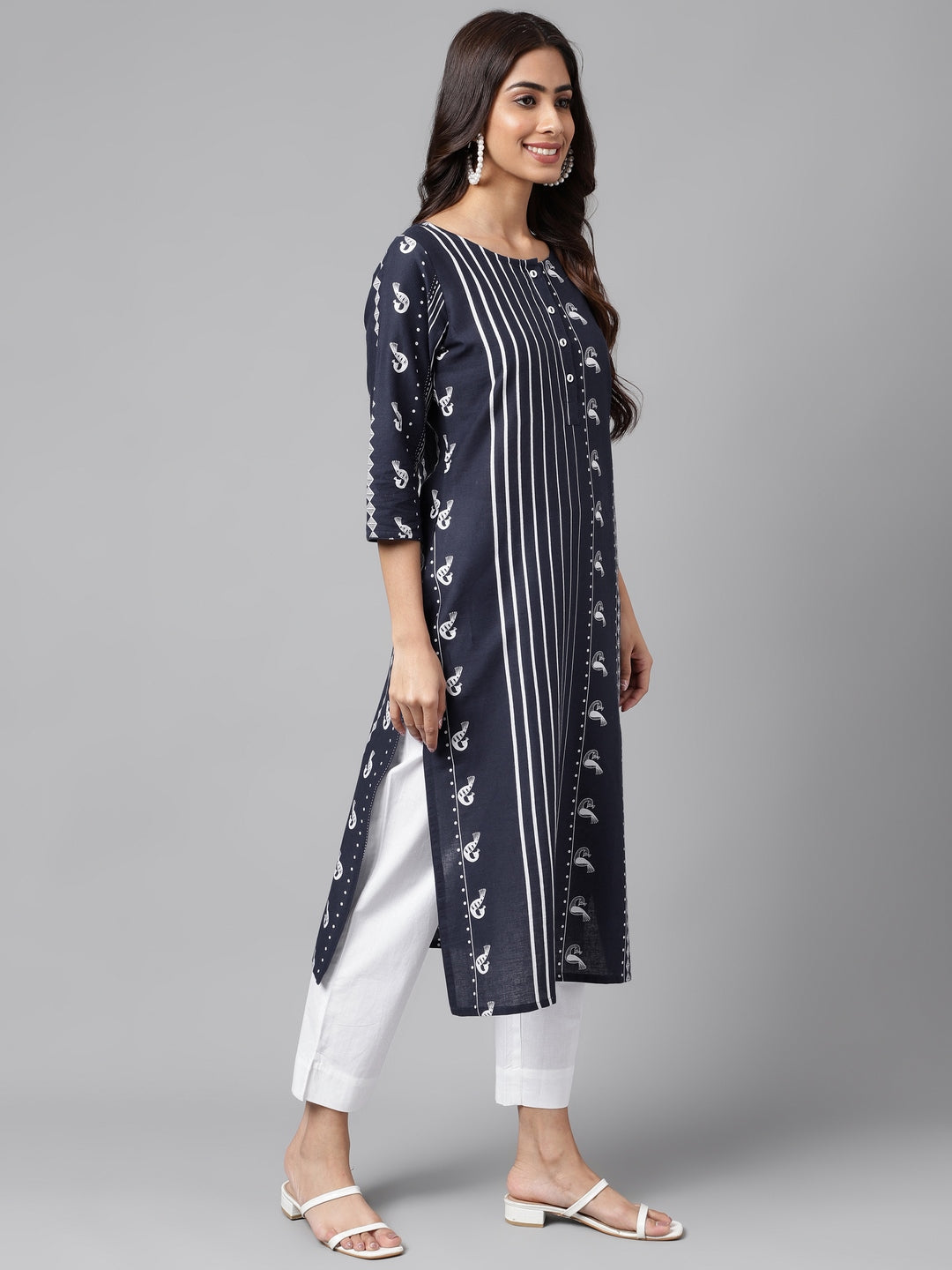 Janasya Women's Navy Blue Cotton Ethnic Motif Printed Casual Straight Kurta | Swadesiicart