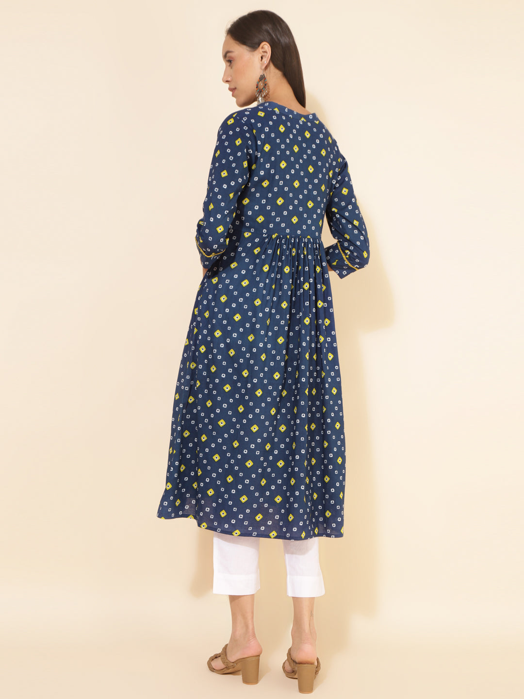 Janasya Blue Cotton Bandhani Printed Casual Kurta | Swadesiicart