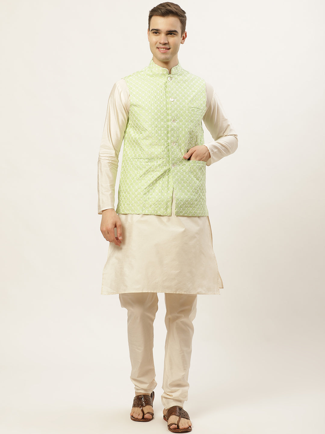Jompers Men's Embroidered Nehru Jacket & Kurta Pyjama (Green ) | Swadesiicart