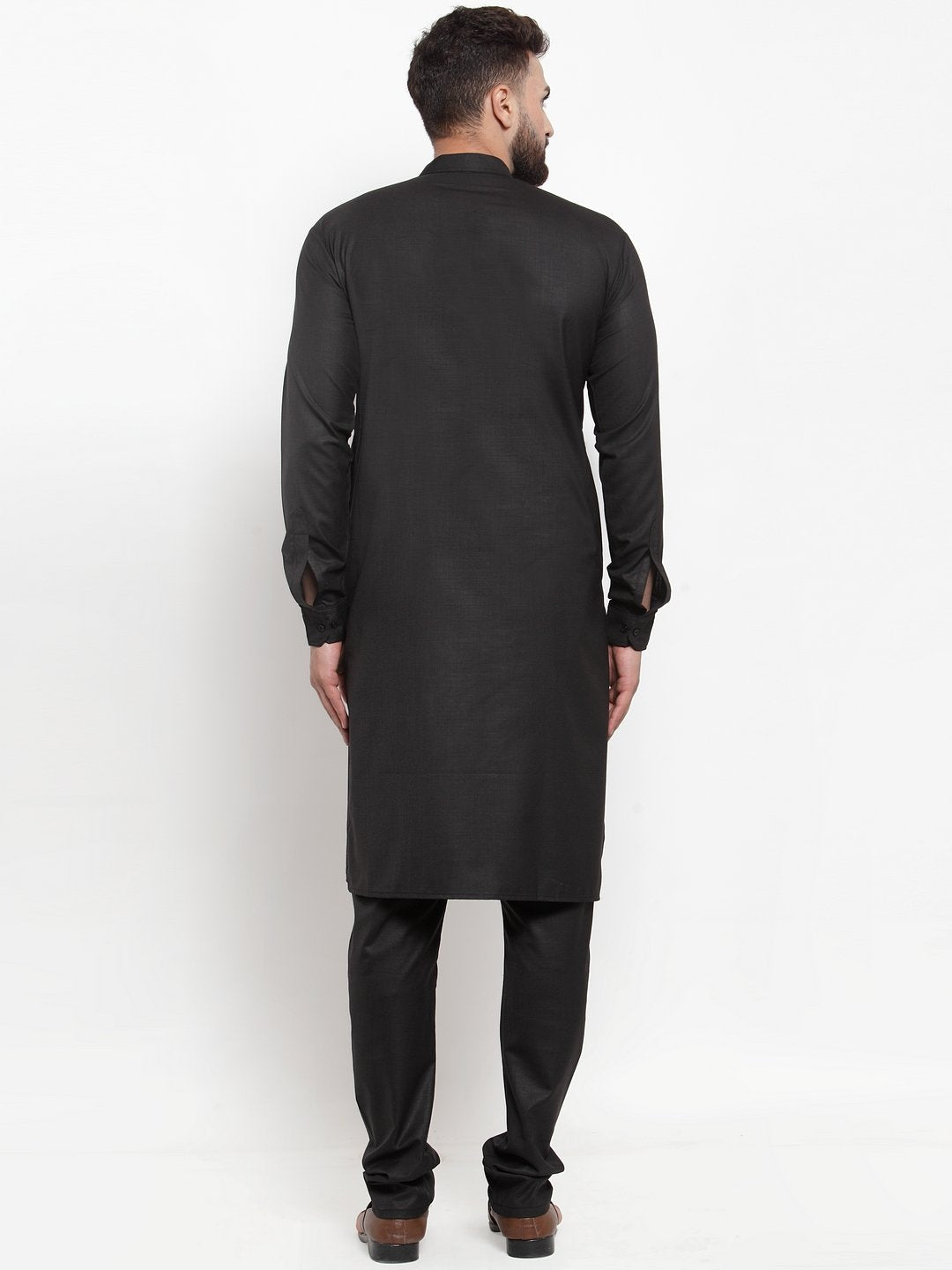 Jompers Men Black Solid Mandarin Collar Kurta with Churidar | Swadesiicart
