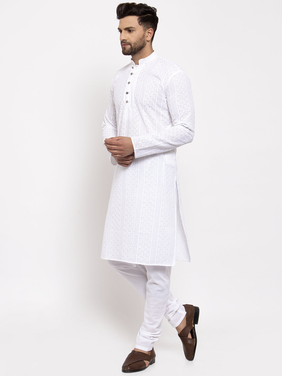 Jompers Men White Embroidered Kurta with Pyjamas | Swadesiicart