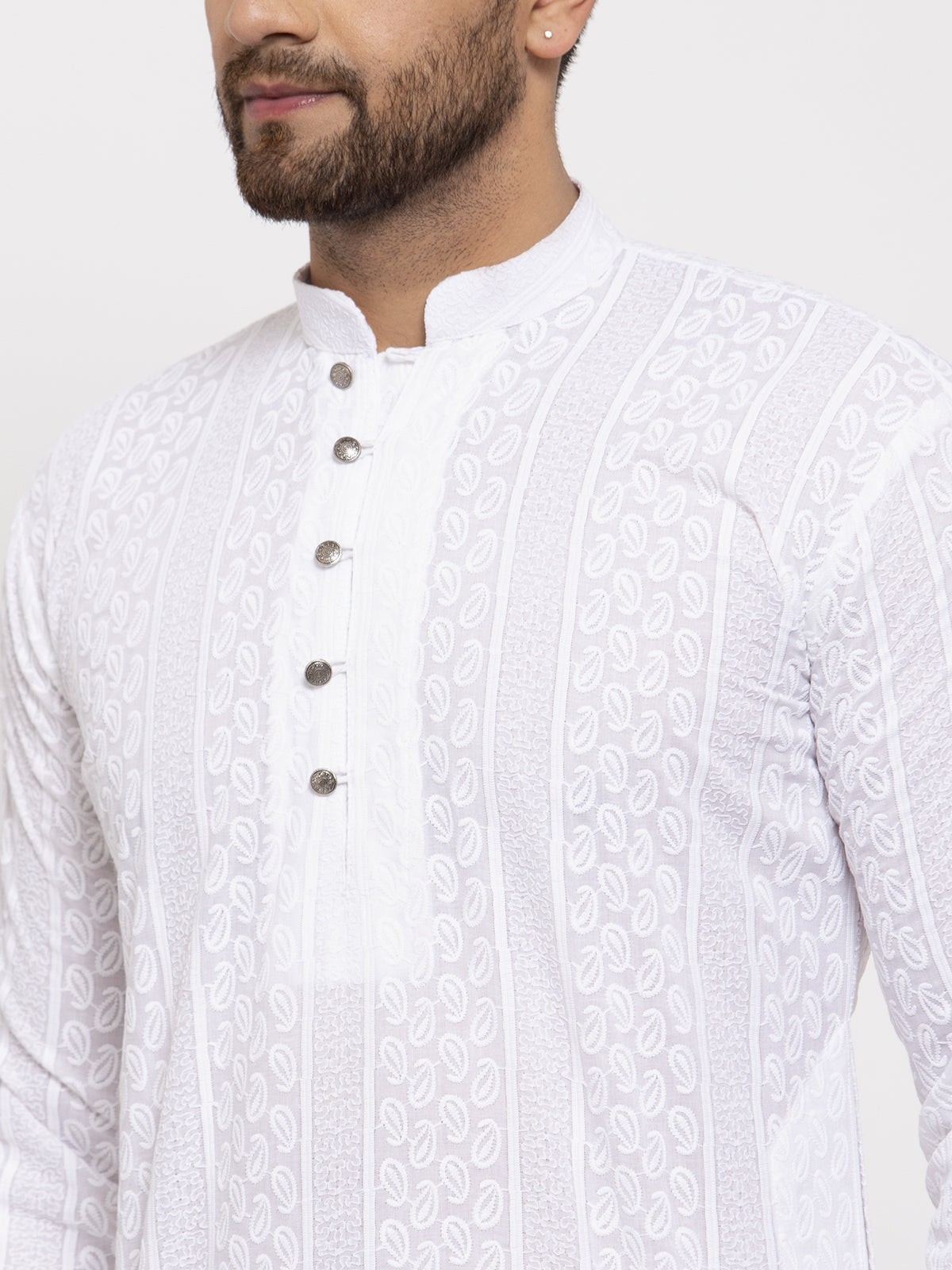 Jompers Men White Embroidered Kurta with Pyjamas | Swadesiicart