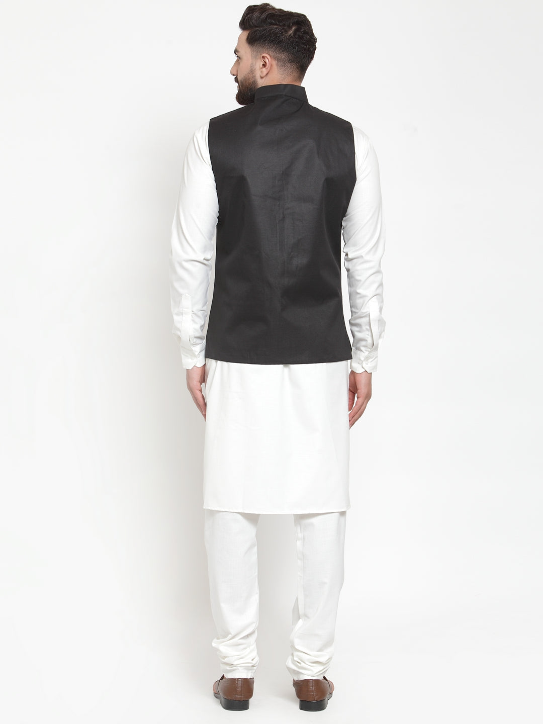 Jompers Men's Solid Kurta Pajama with Solid Waistcoat | Swadesiicart
