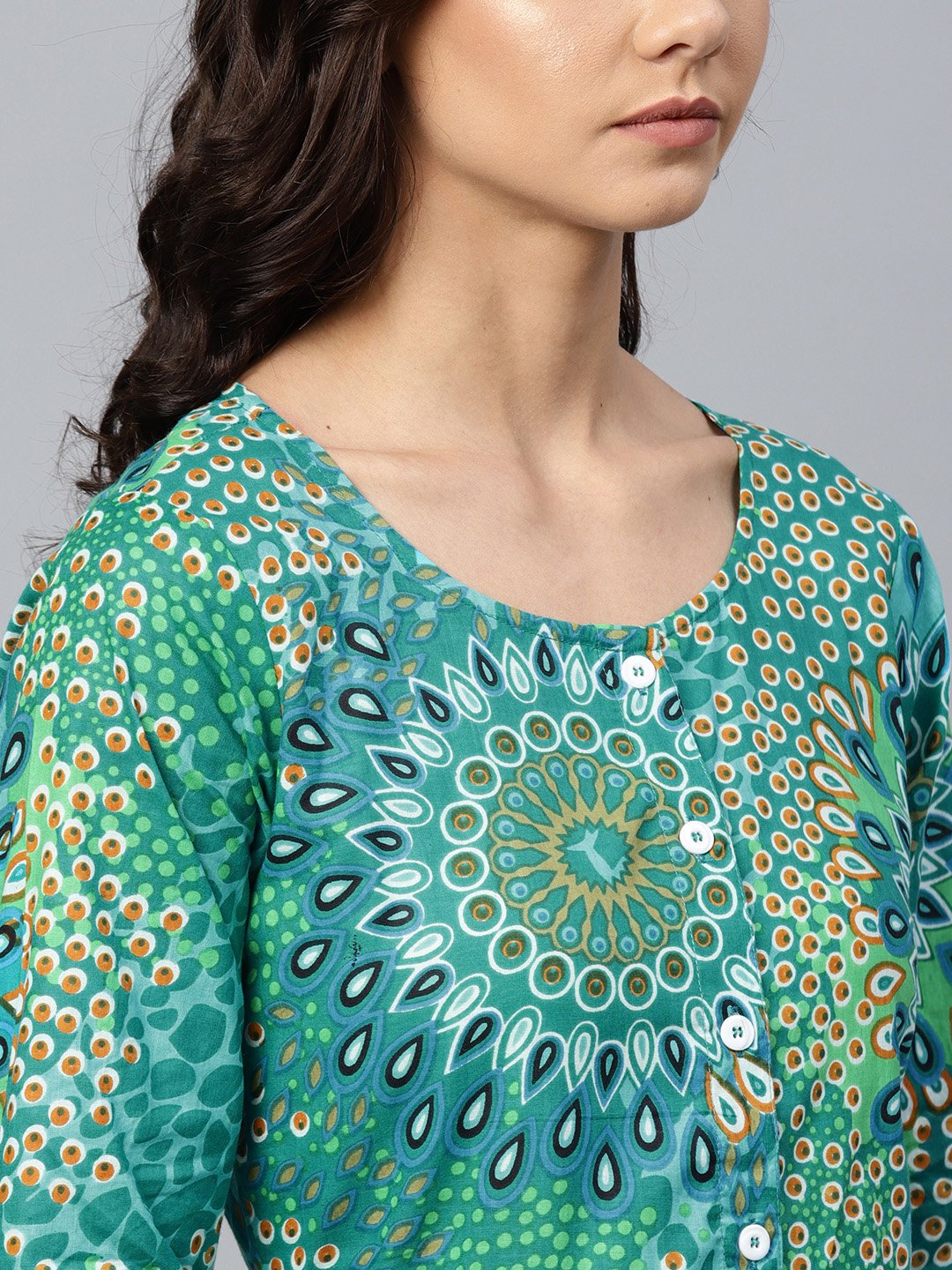 Jompers Women Green & White Printed Flared Kurta - Swadesiicart
