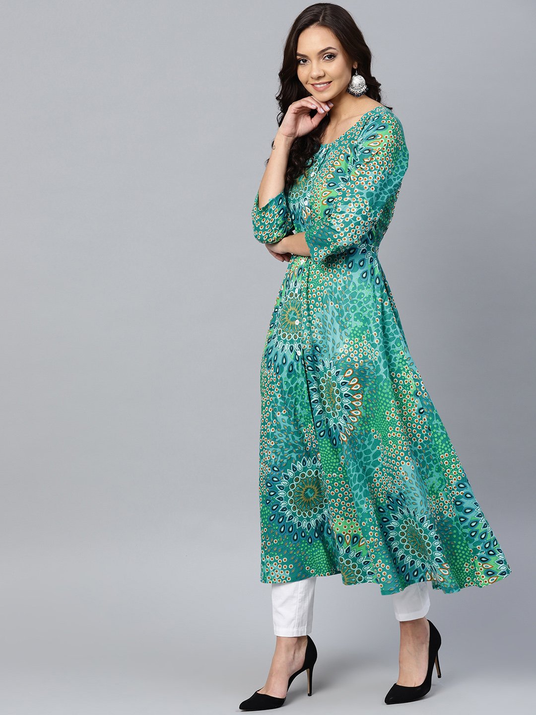 Jompers Women Green & White Printed Flared Kurta - Swadesiicart