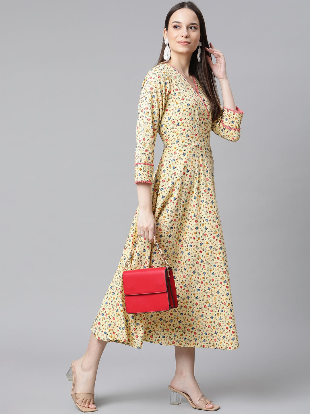 Jompers Women Yellow Floral printed A-Line kurta | Swadesiicart