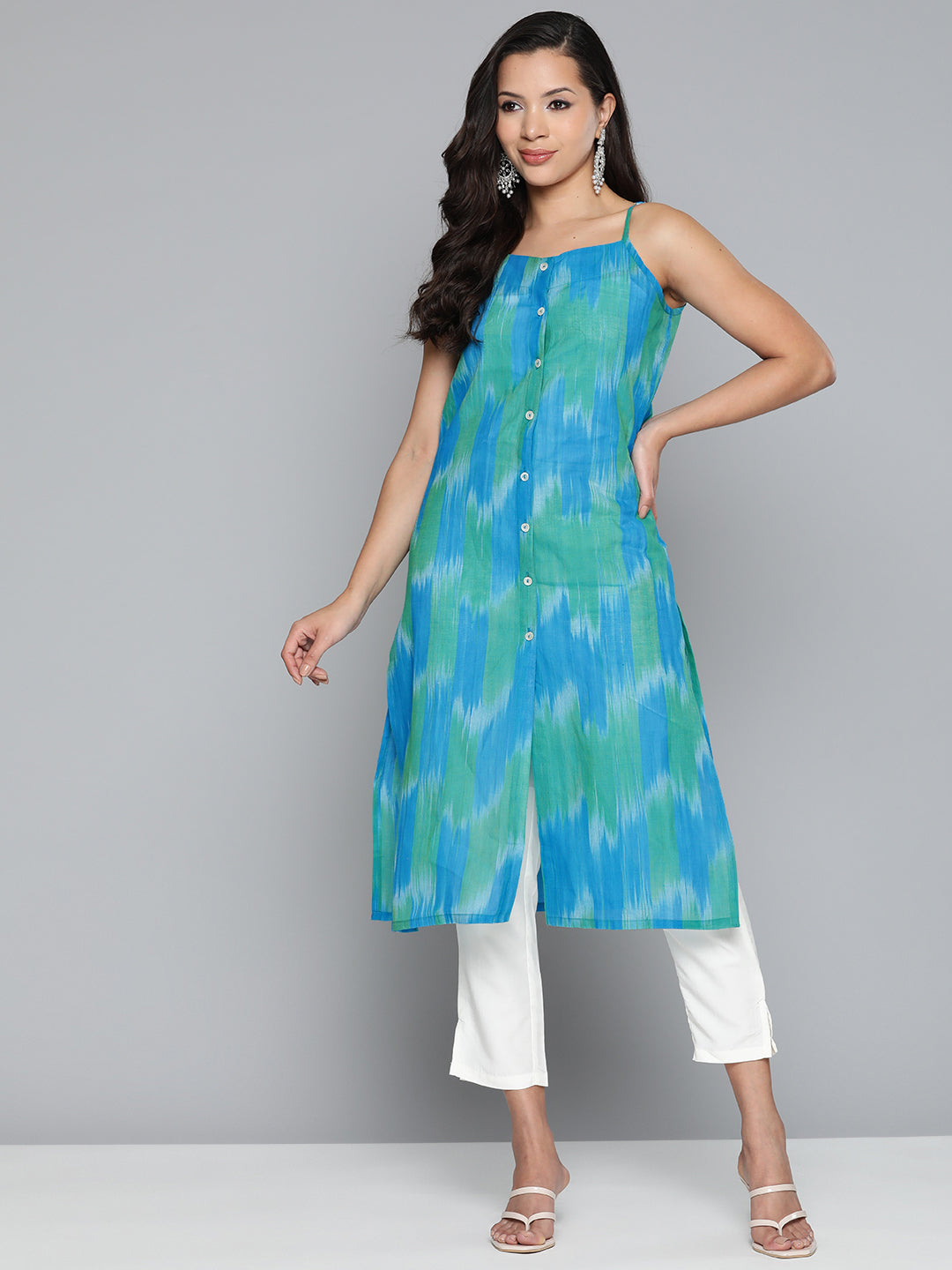 Jompers Women's Pure Cotton Blue Ikkat Kurta - Swadesiicart