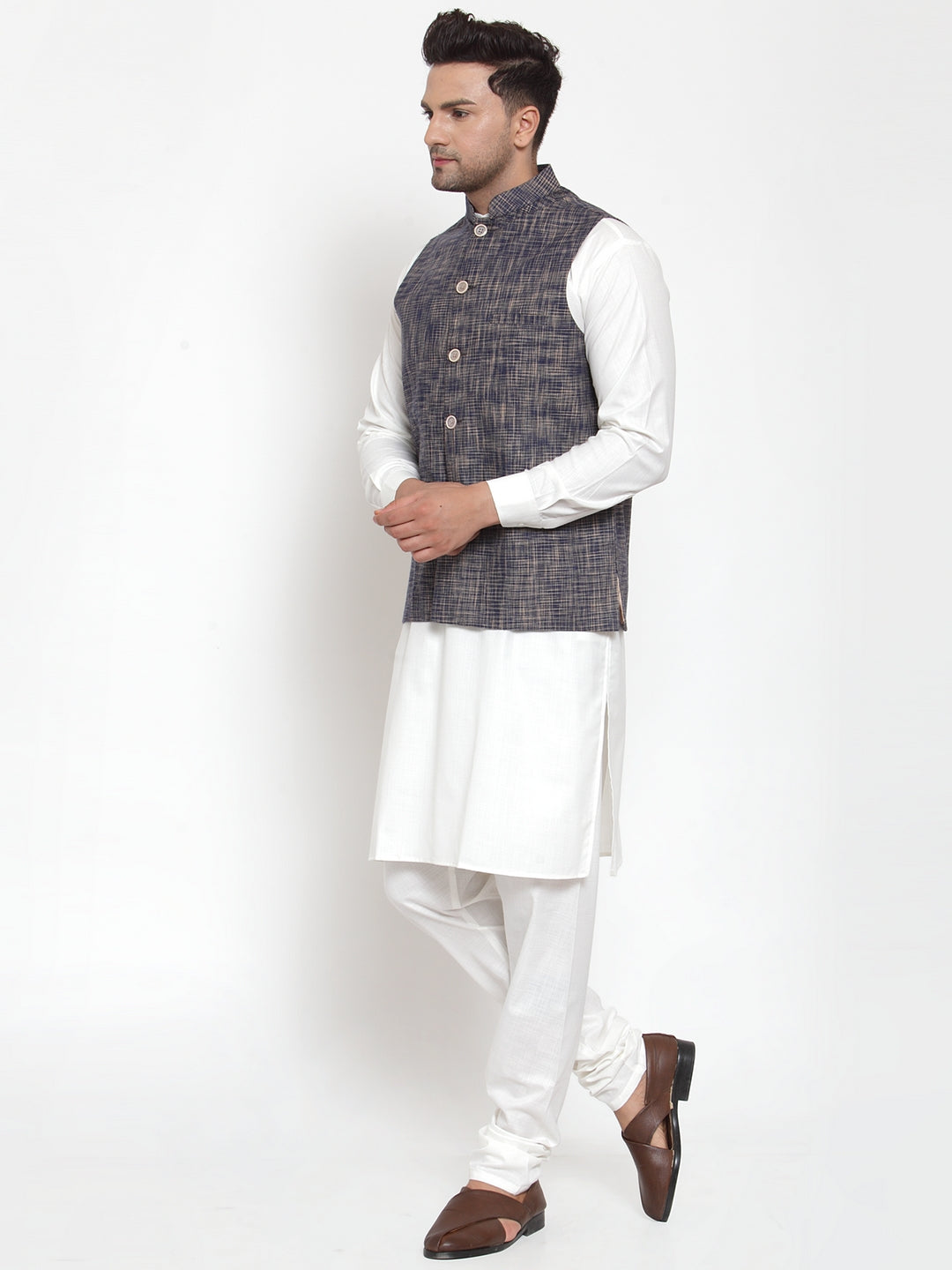 Jompers Men's White Solid Kurta with Pyjamas & Blue Nehru Jacket | Swadesiicart