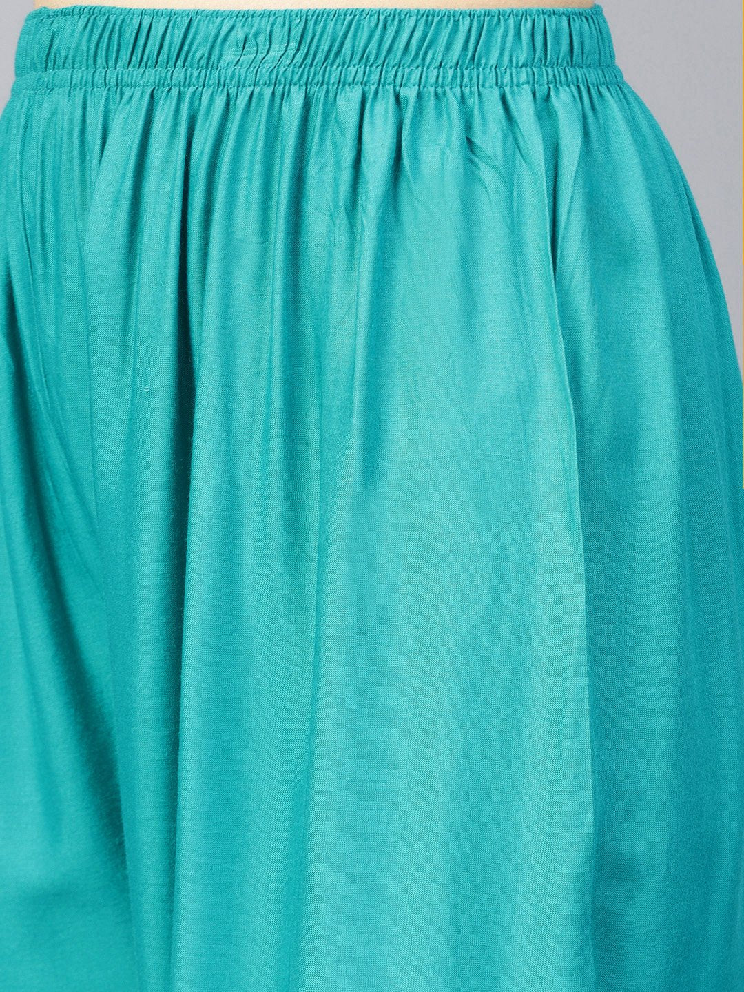 Jompers Women Rama-Green Solid Straight Palazzos | Swadesiicart