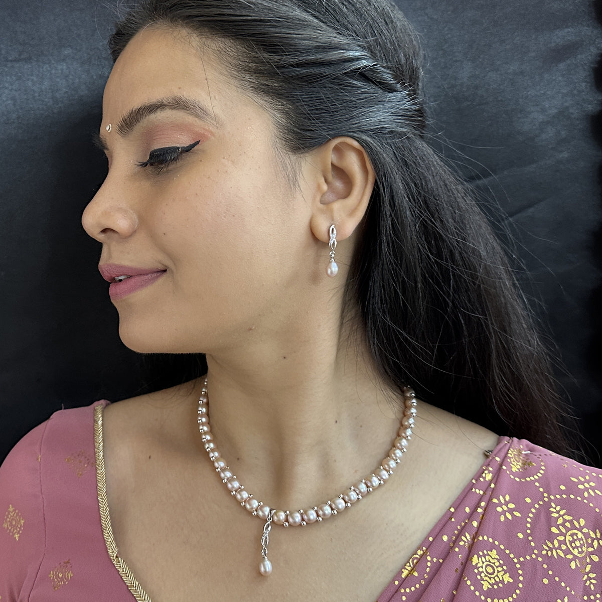 J Pearls Fenny 1 Line Pearl Necklace | Swadesiicart