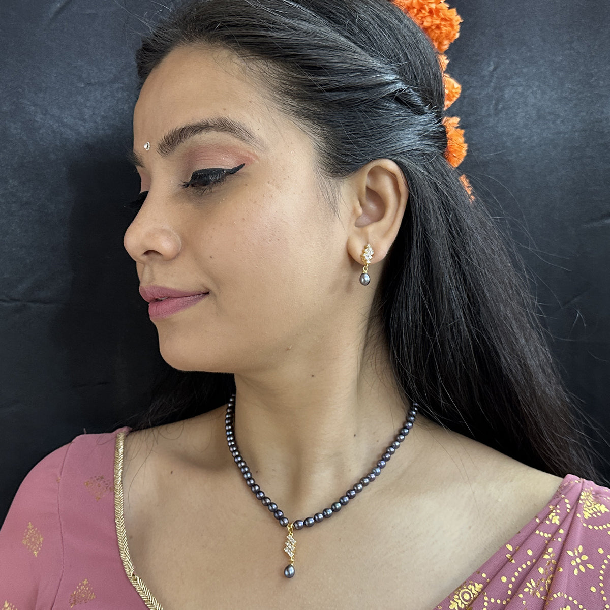 J Pearls Lopa 1 Line Pearl Necklace | Swadesiicart