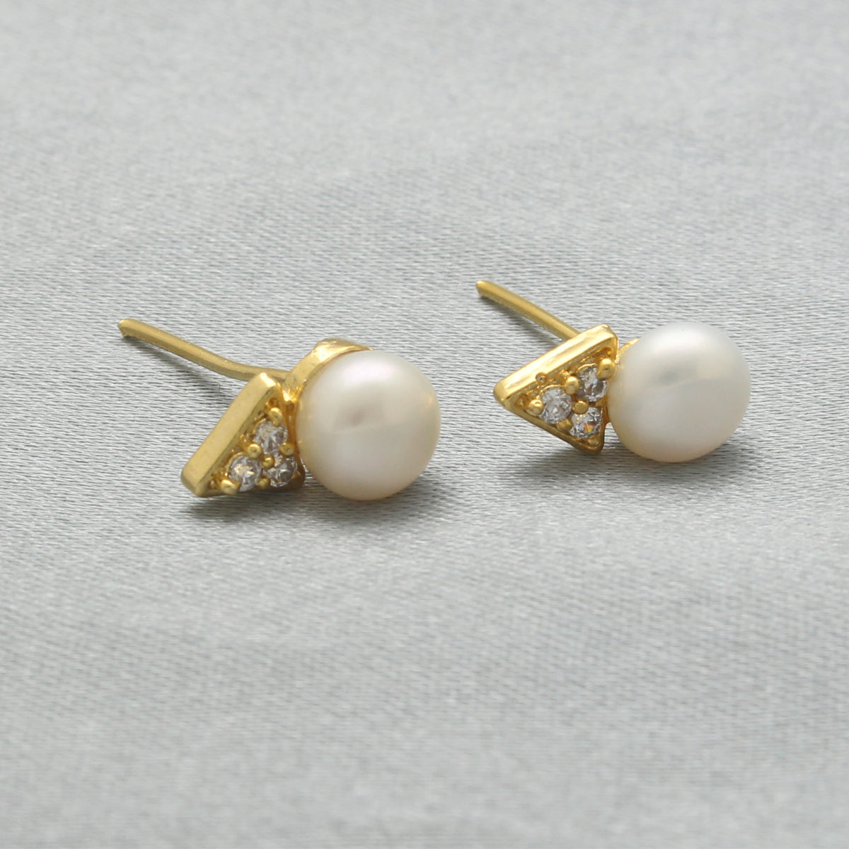 J Pearls Zuri Pearl Earrings Pack 4 - Swadesiicart