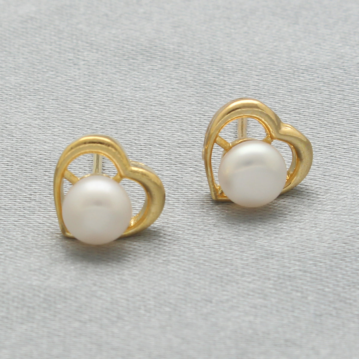J Pearls Larisa Pearl Earrings Pack 2 - Swadesiicart