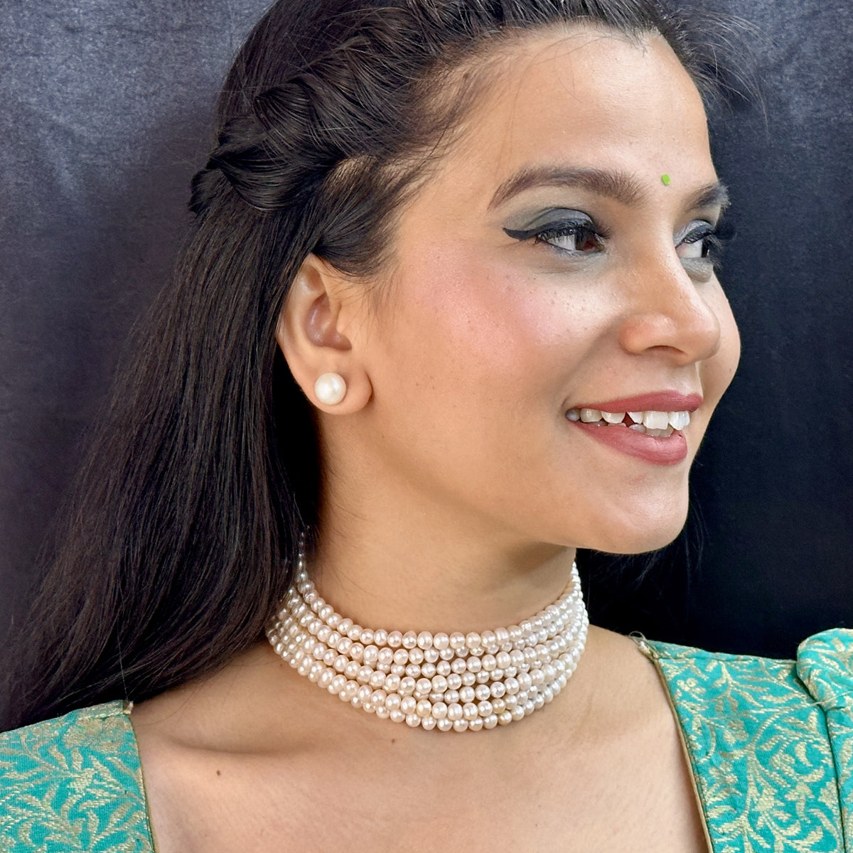 J Pearls Qiyara 7 Lines Baroque Pearl Choker Set | Swadesiicart