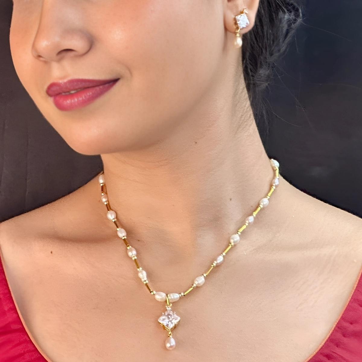 J Pearls Elysian Pearl Pendant Set | Swadesiicart