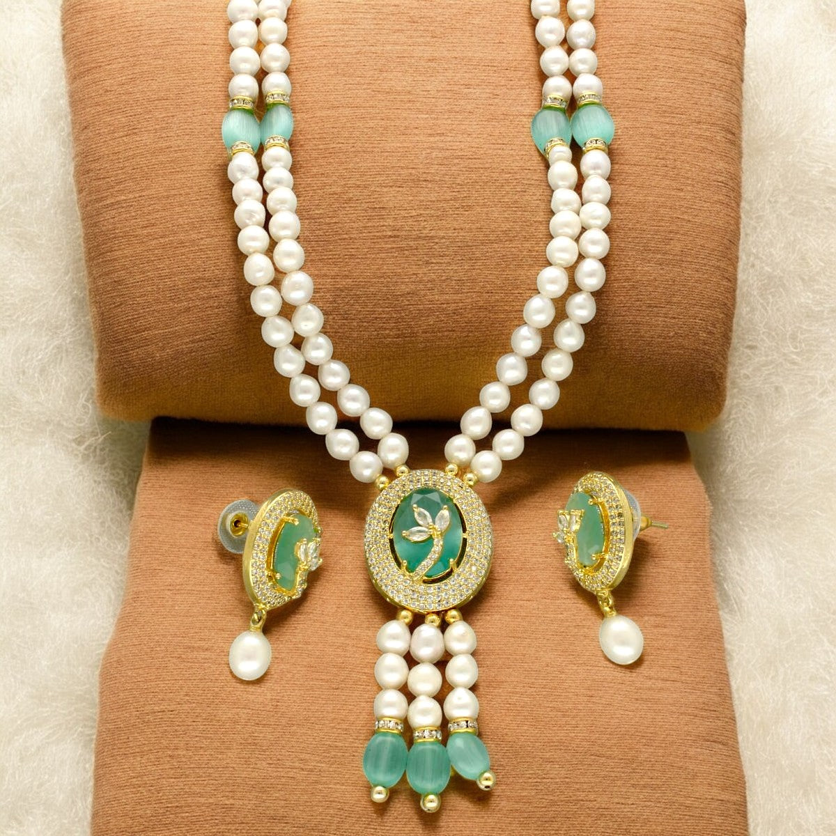 J Pearls Opal Pearl Set - Swadesiicart